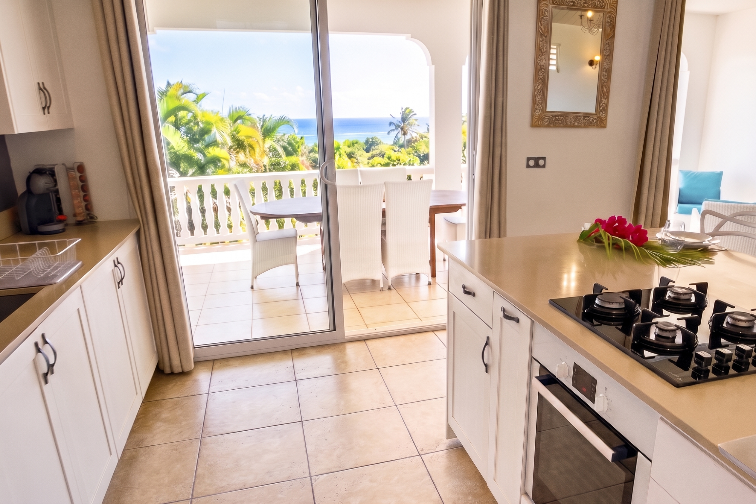  Moorea - Maharepa - Family home in a prime location with an ocean view  - 物件實景