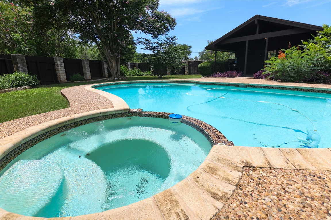 Round Rock, Texas, 78681, United States, 3 Bedrooms Bedrooms, ,2 BathroomsBathrooms,Residential,For Sale,1912251