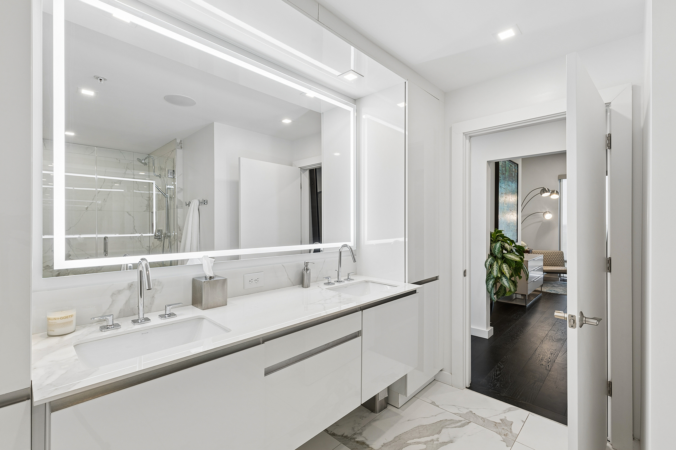  Exceptional One Bedroom Residence at Luxe - 物件實景