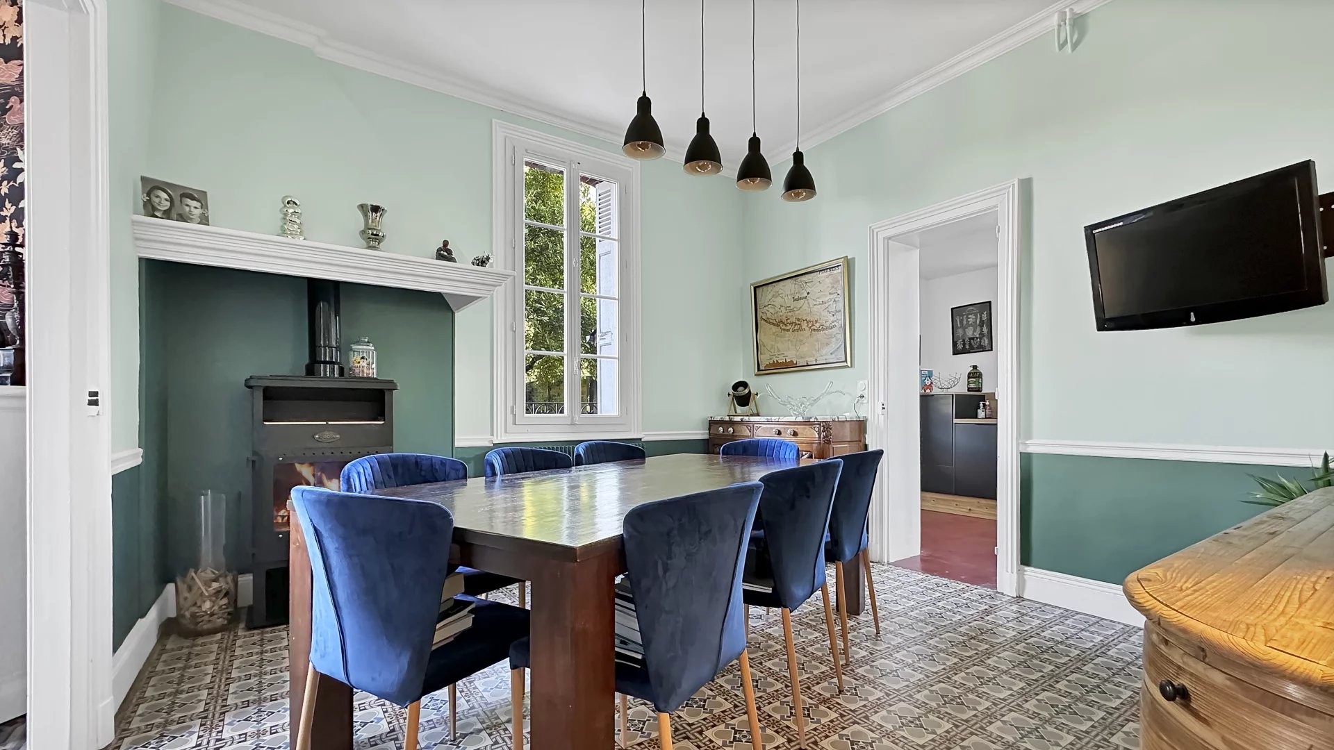 Lillebonne, Normandy, 76170, FR, 11 Bedrooms Bedrooms, ,3 BathroomsBathrooms,Residential,For Sale,1665758