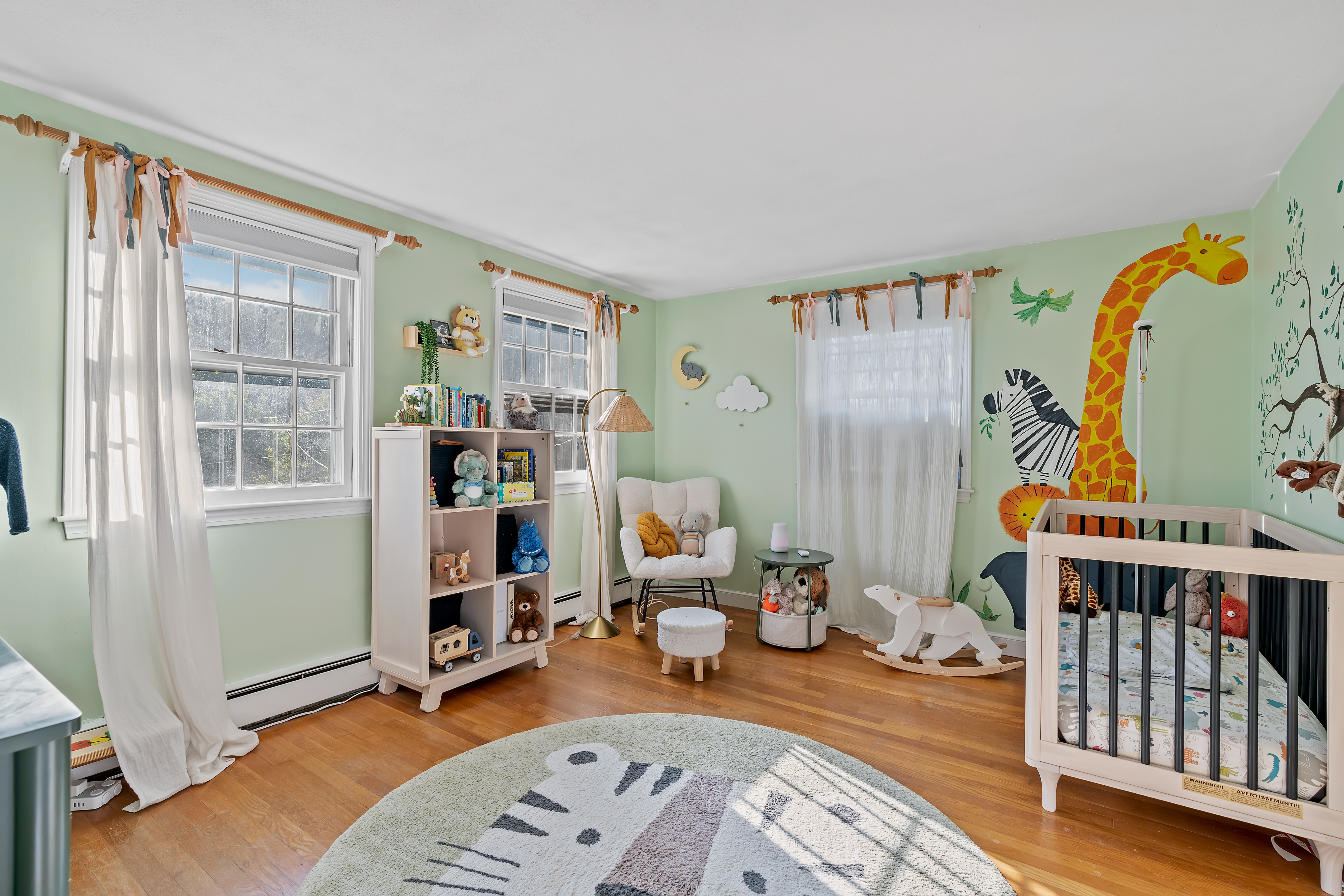  17 Old Wood Road, Framingham, MA, 01701 - 物件實景
