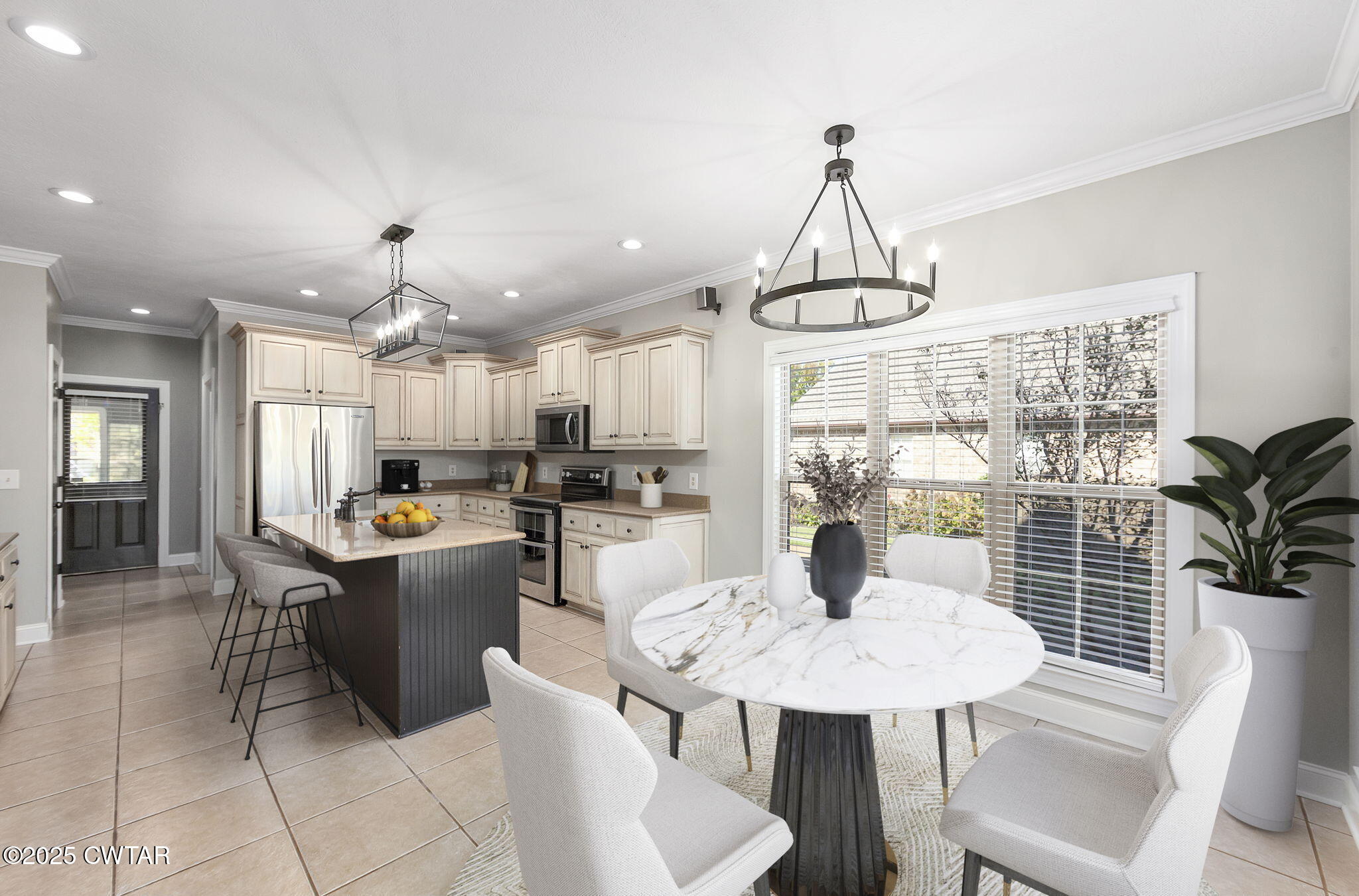 Jackson, Tennessee, 38305, United States, 5 Bedrooms Bedrooms, ,4 BathroomsBathrooms,Residential,For Sale,1912007