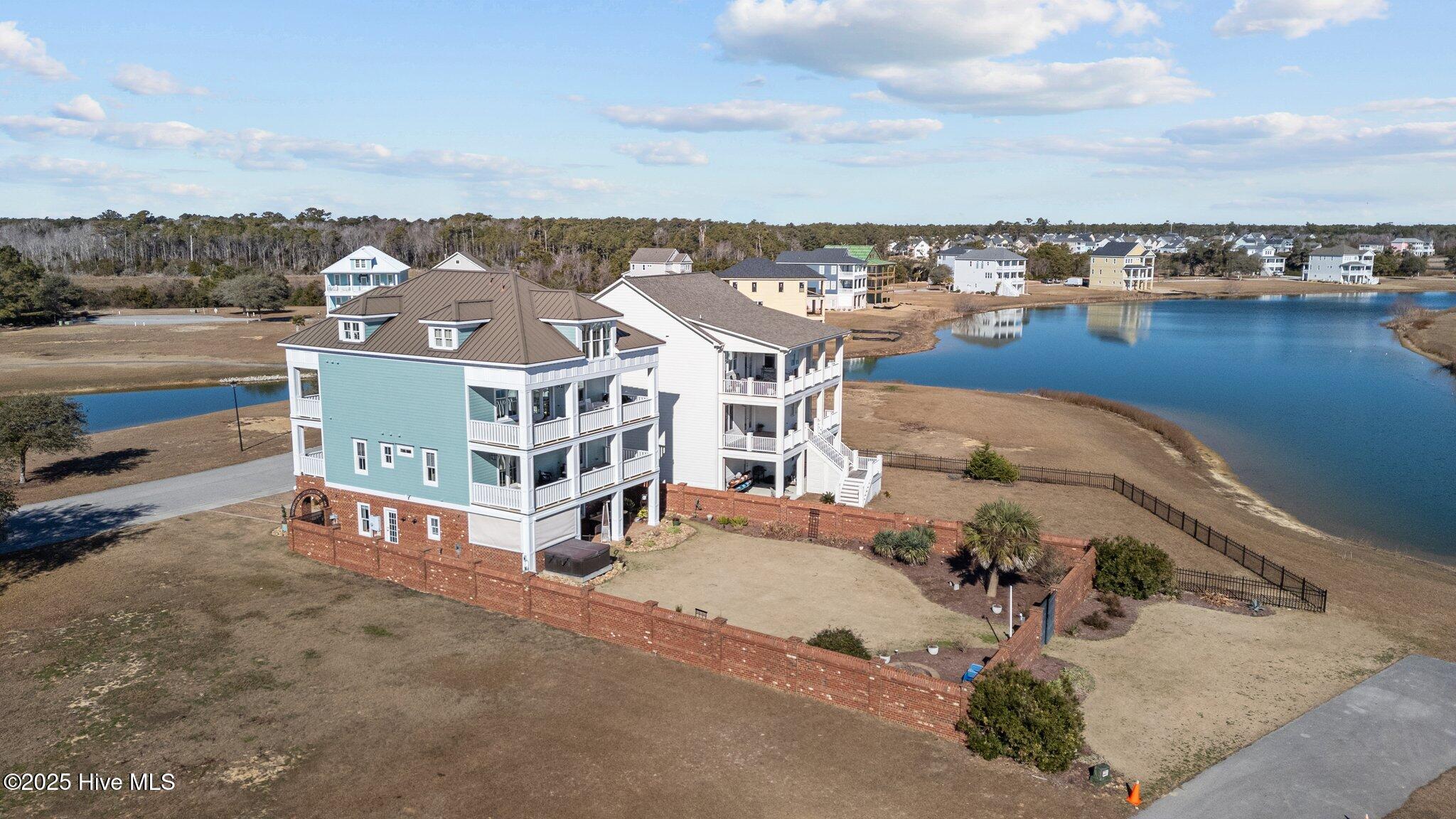 Newport, North Carolina, 28570, United States, 5 Bedrooms Bedrooms, ,7 BathroomsBathrooms,Residential,For Sale,1856837