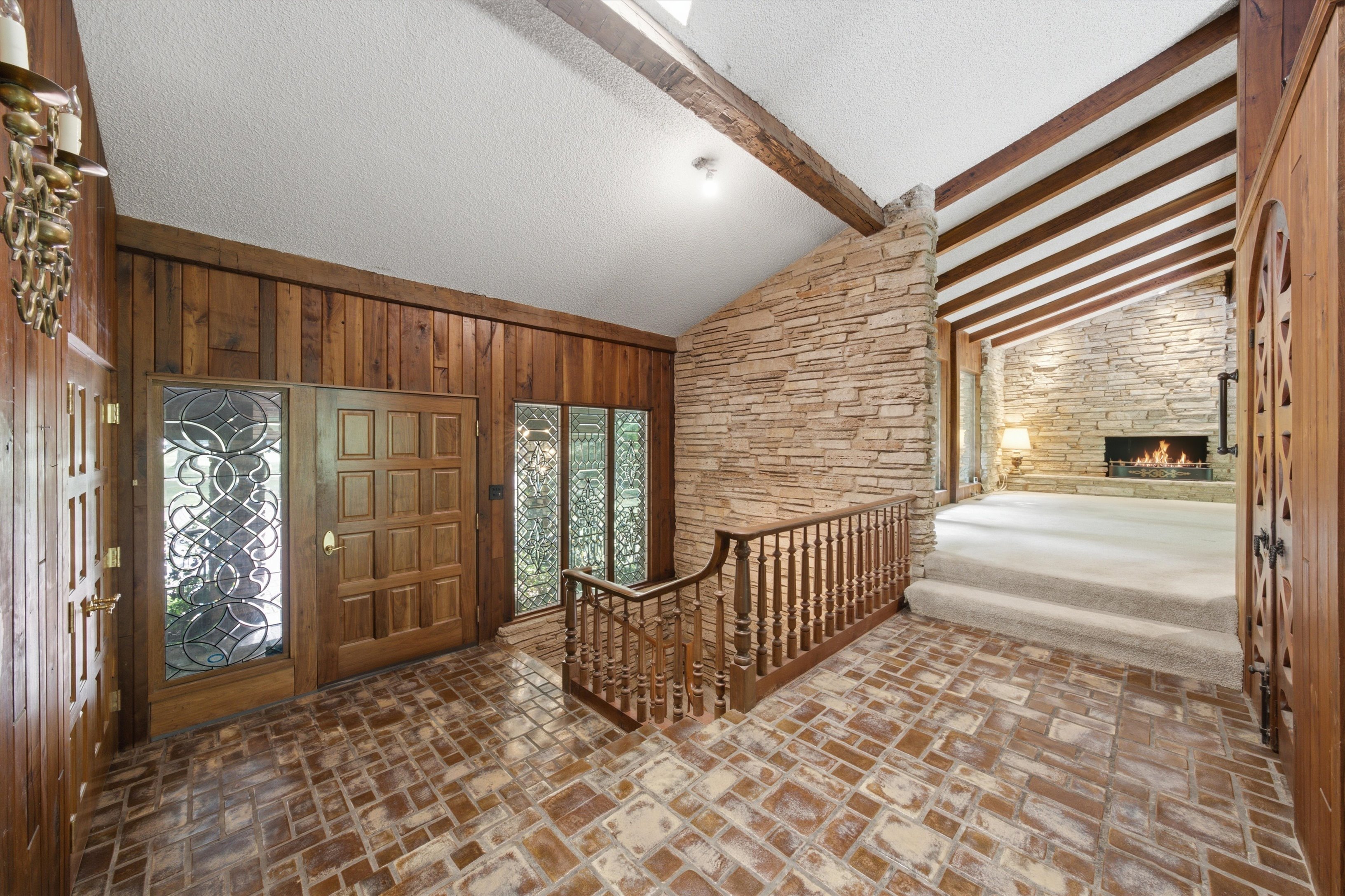  Private Country Estate Situated on Over Nine Acres of Beautiful Open Grounds - 物件實景