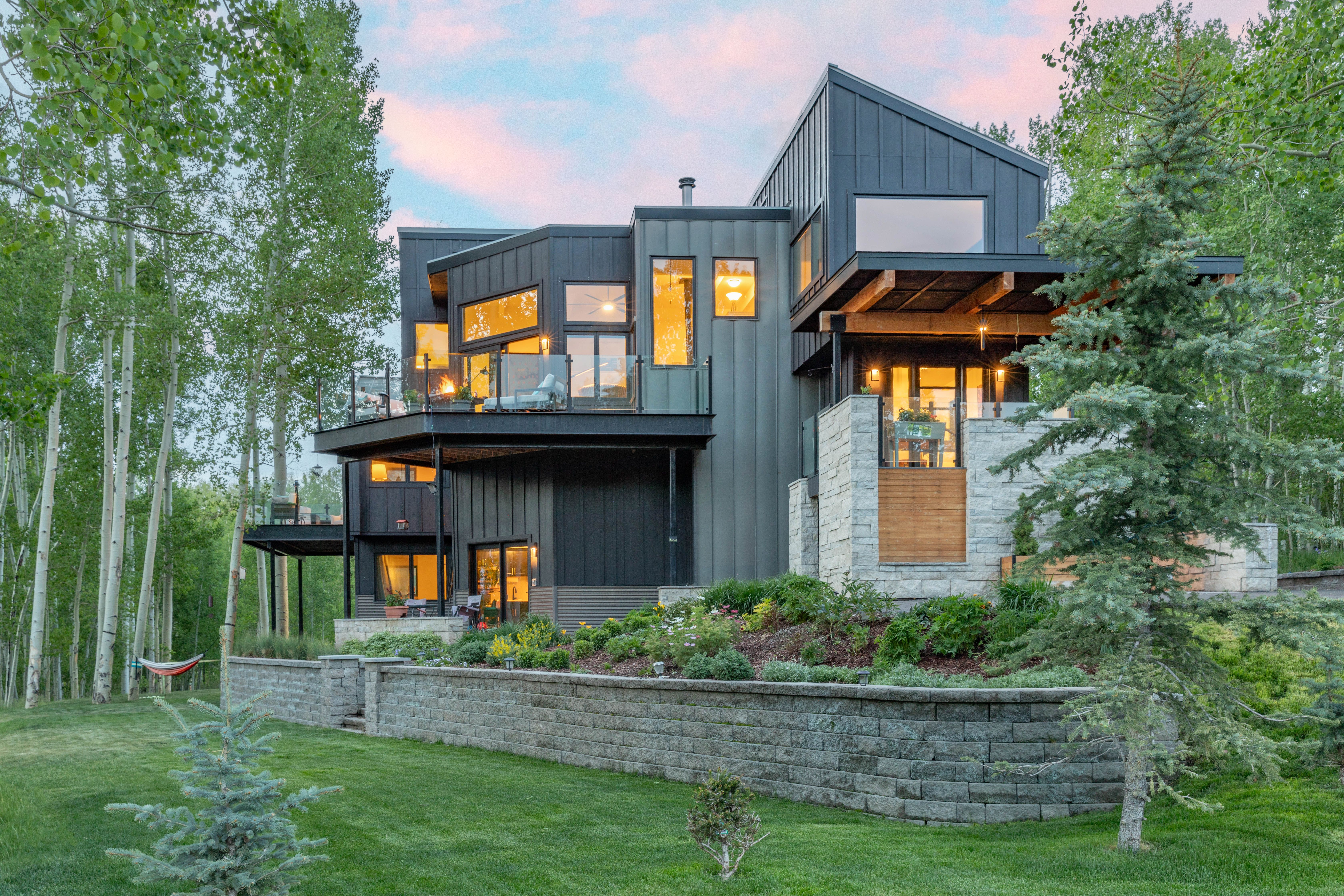  Secluded 4 Bed / 4 Bath Telluride Property - 物件實景