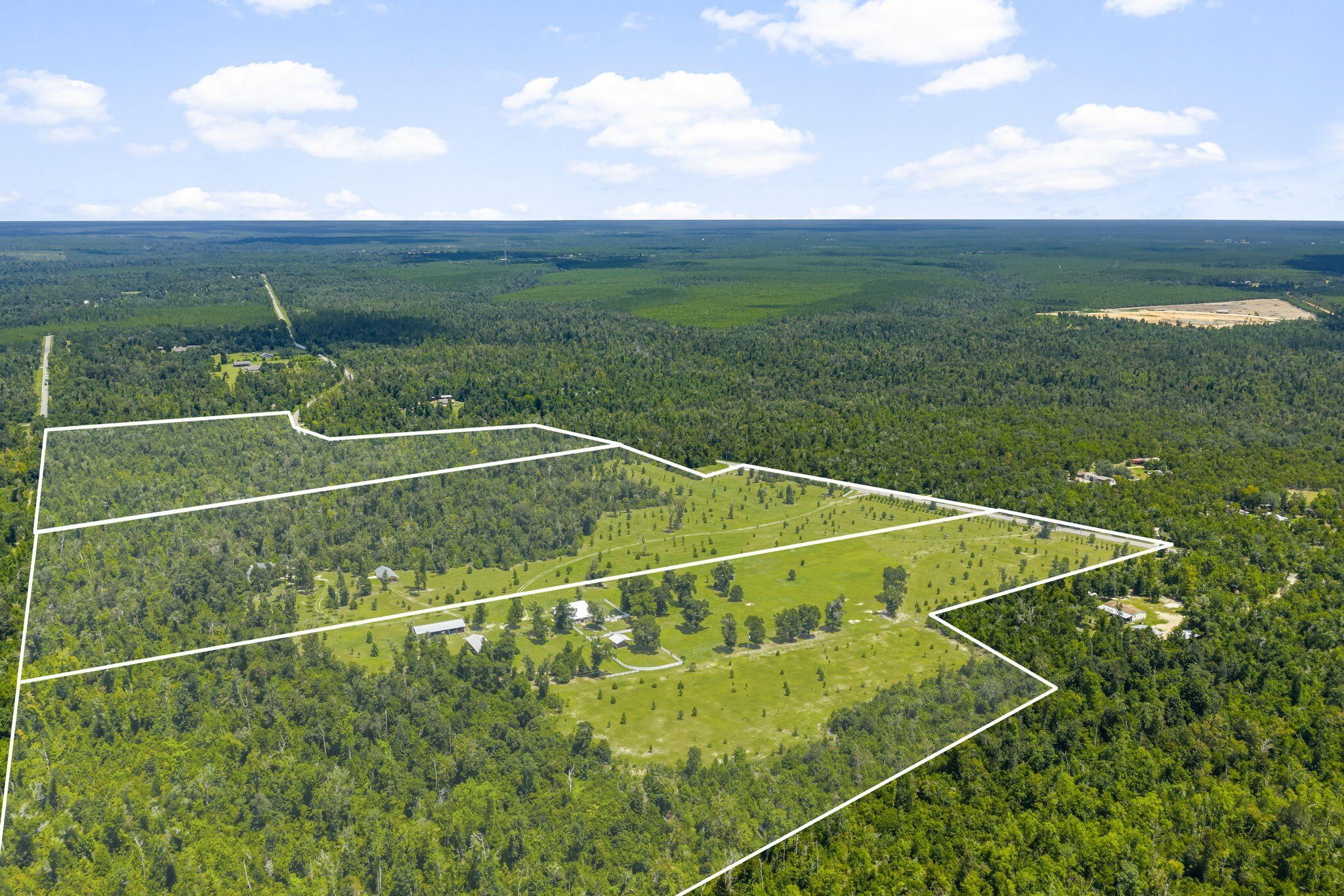 Youngstown, Florida, 32466, United States, 6 Bedrooms Bedrooms, ,6 BathroomsBathrooms,Residential,For Sale,1981831