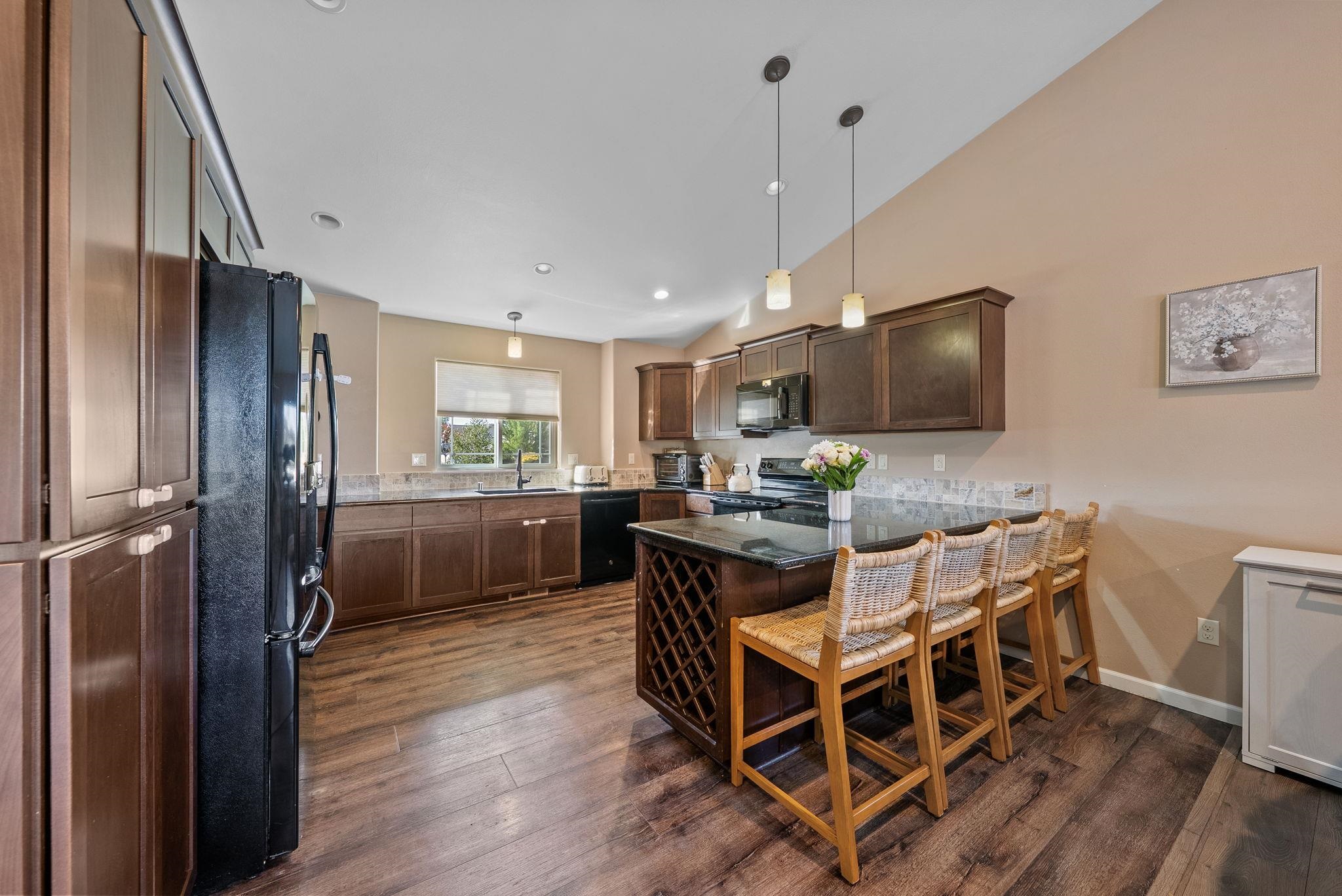 Cheney, Washington, 99004, United States, 4 Bedrooms Bedrooms, ,3 BathroomsBathrooms,Residential,For Sale,1978088