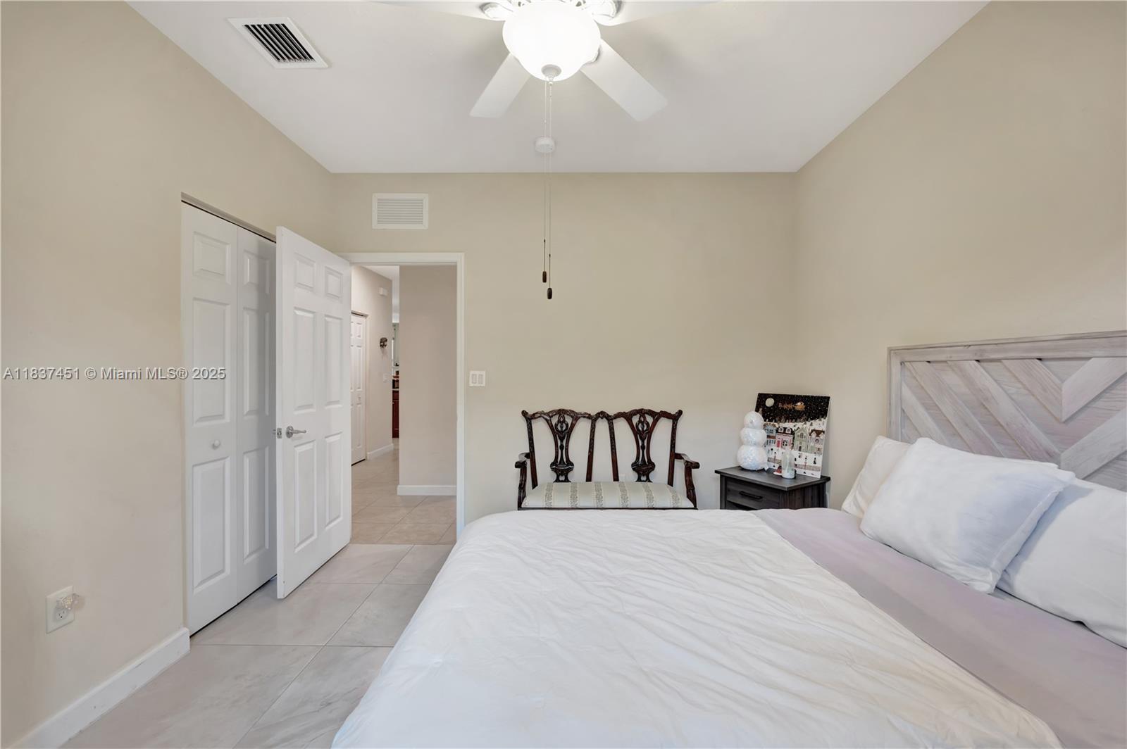 Homestead, Florida, 33033, United States, 3 Bedrooms Bedrooms, ,2 BathroomsBathrooms,Residential,For Sale,1891522