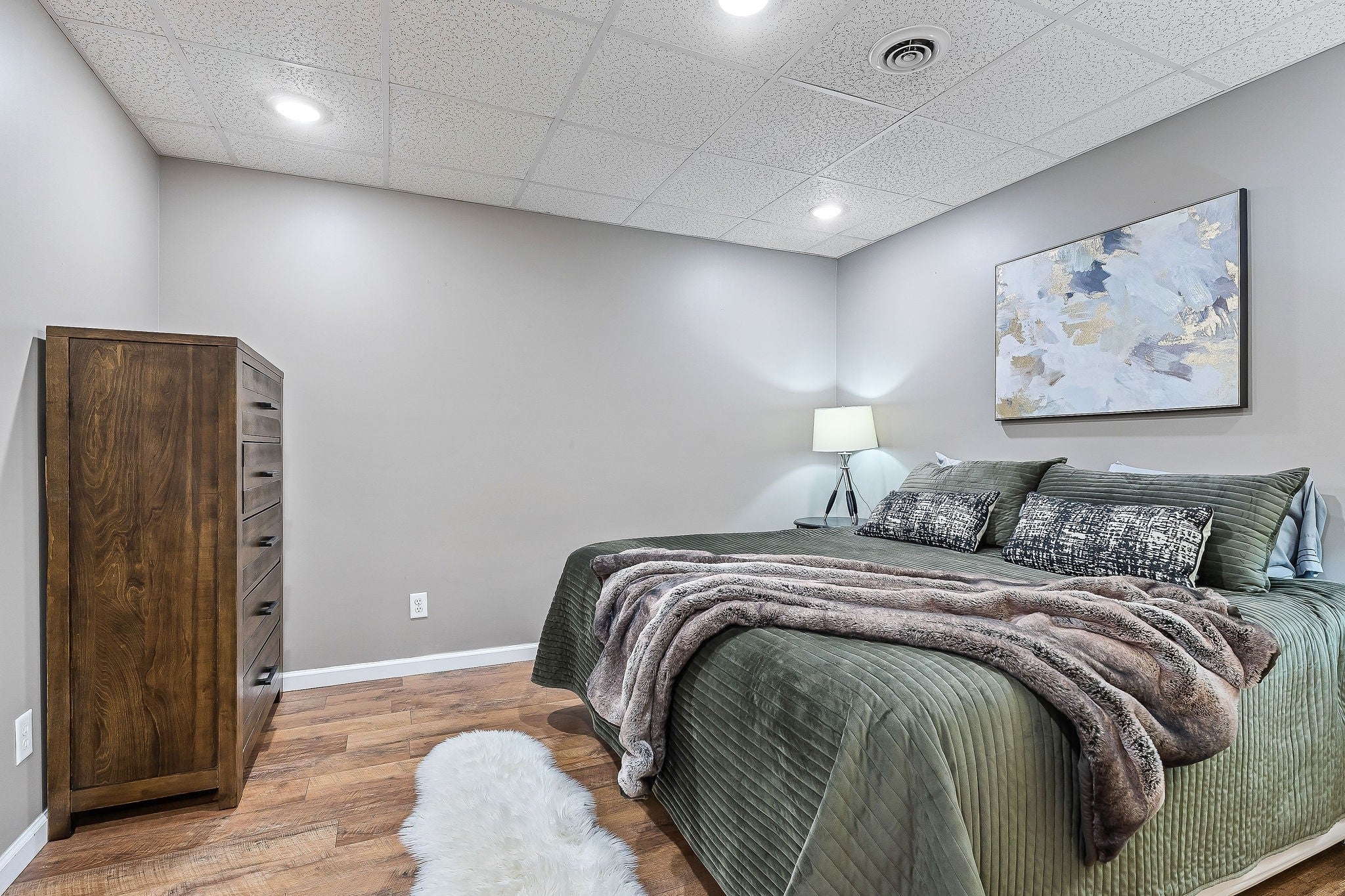 Smithville, Tennessee, 37166, United States, 1 Bedroom Bedrooms, ,4 BathroomsBathrooms,Residential,For Sale,2006606