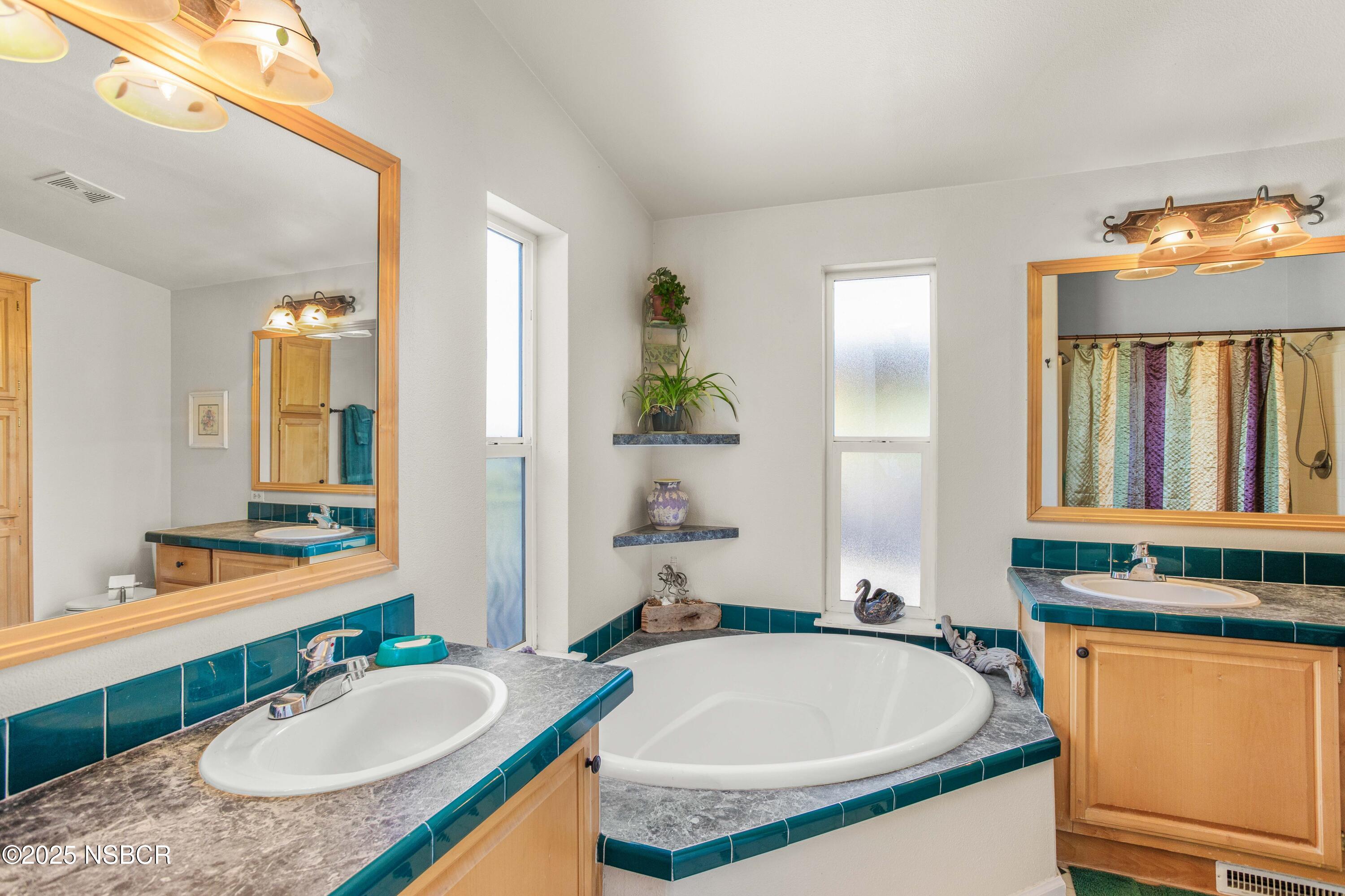 Los Alamos, California, 93440, United States, 3 Bedrooms Bedrooms, ,2 BathroomsBathrooms,Residential,For Sale,1985761