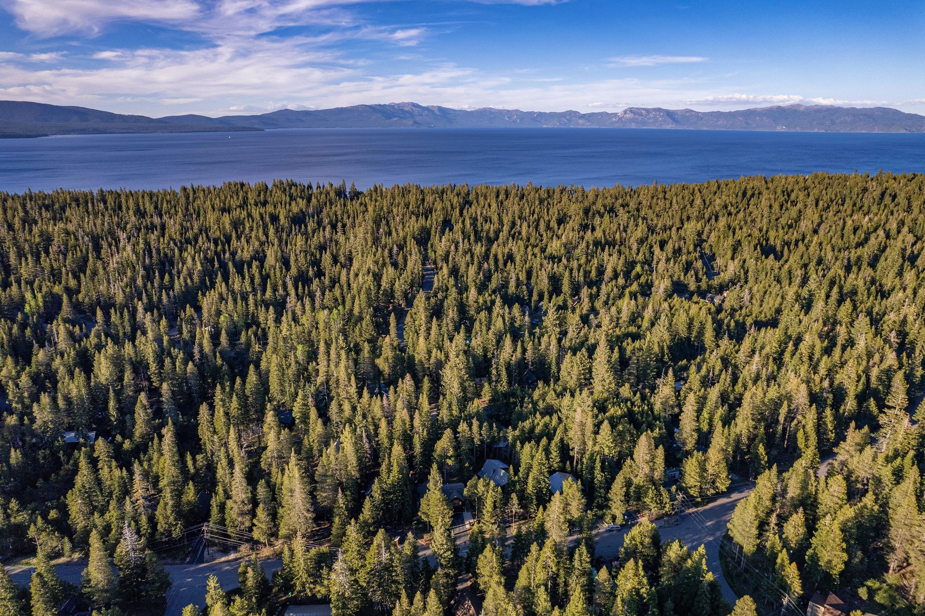  Just 2 Blocks From the World Famous Rubicon Trail on Lake Tahoe