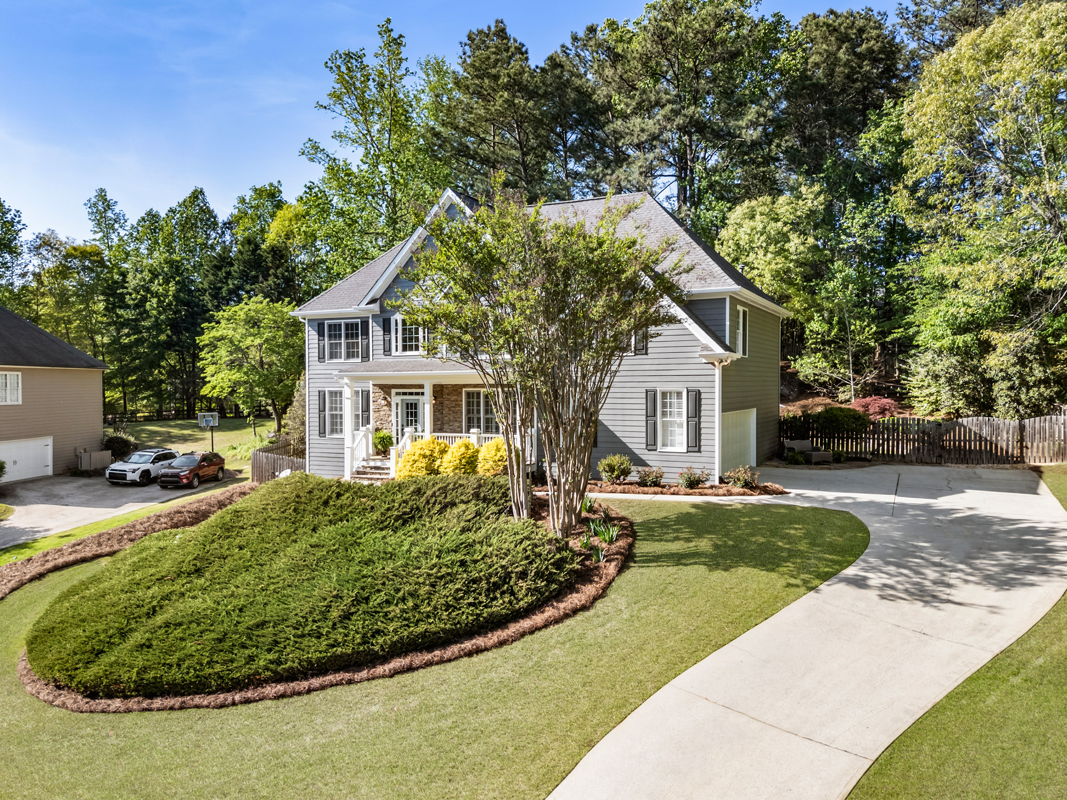  Completely Renovated Home in Desirable Location - 物件實景