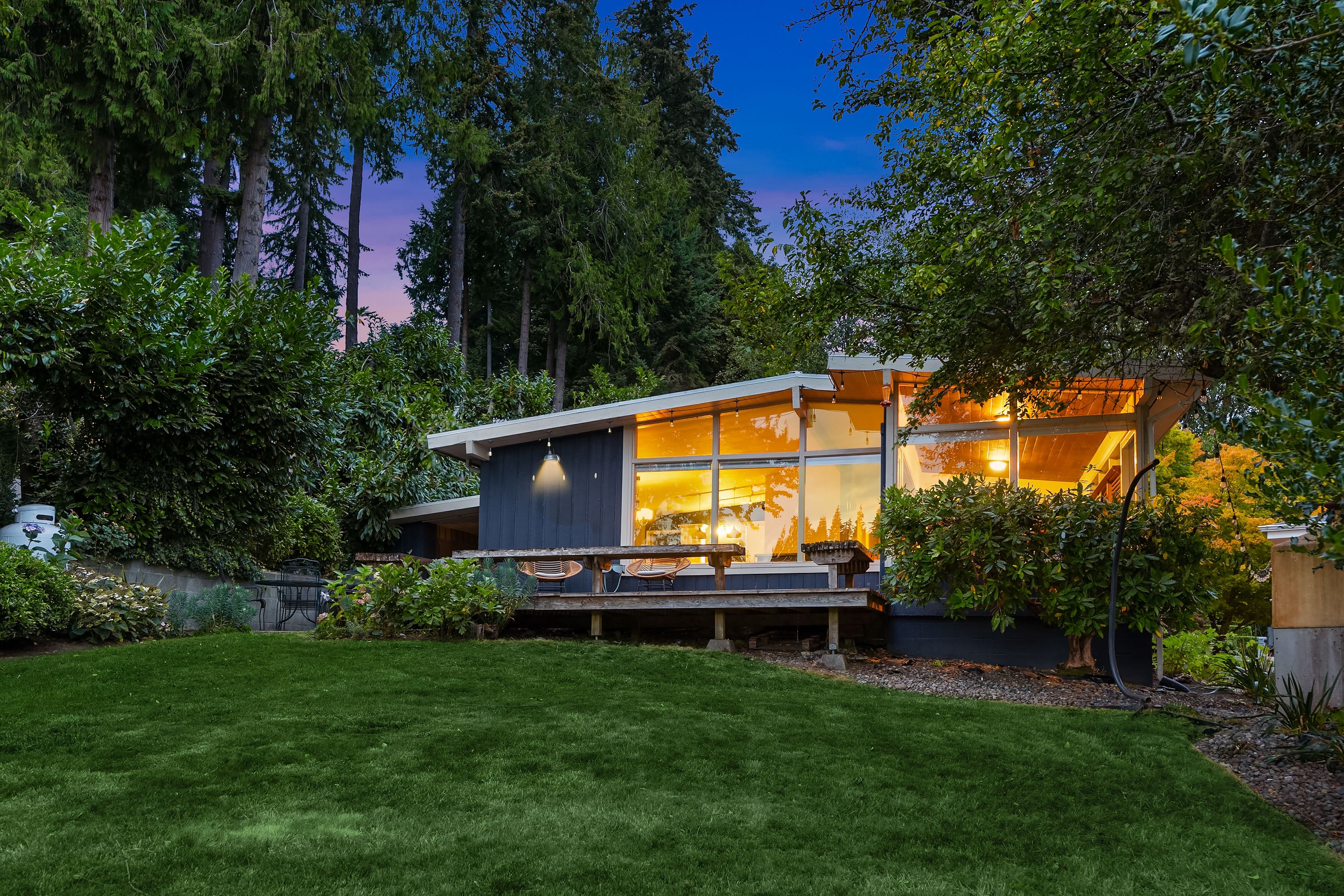  15122 & 15128 NE Anna Vera Lane, Bainbridge Island, WA 98110 - 物件實景