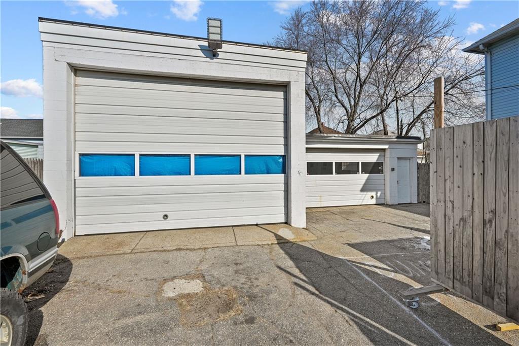 Pawtucket, Rhode Island, 02861, United States, 4 Bedrooms Bedrooms, ,2 BathroomsBathrooms,Residential,For Sale,1880666
