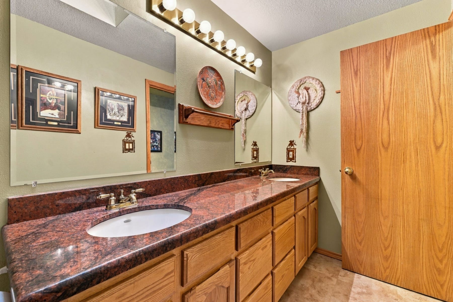  64417 McGrath Road Bend, OR 97701 - 物件實景