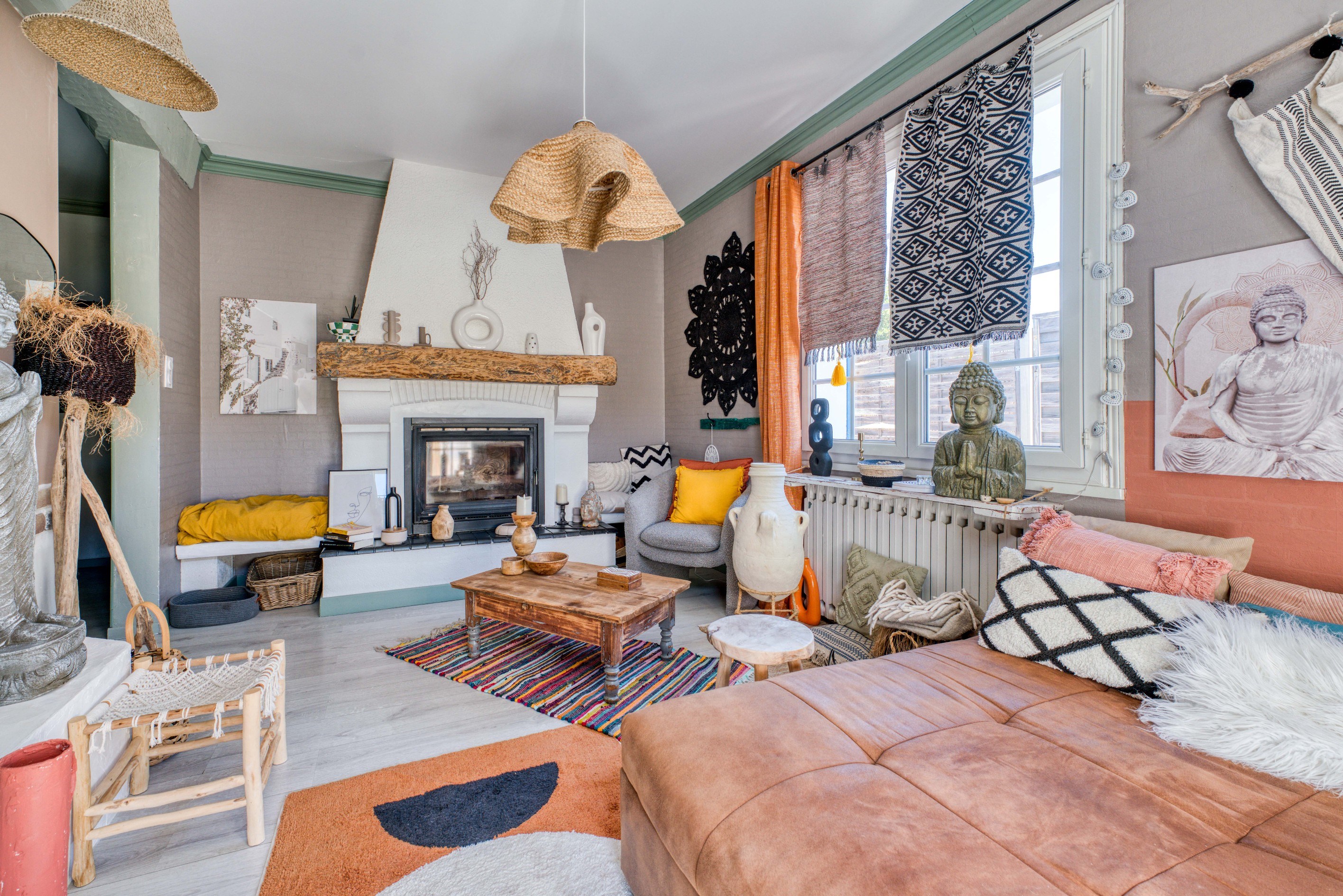  CHARMING BOHEMIAN-CHIC ESTATE – GUEST HOUSE BUSINESS WITH COTTAGES AND POOL, 6 … - 物件實景