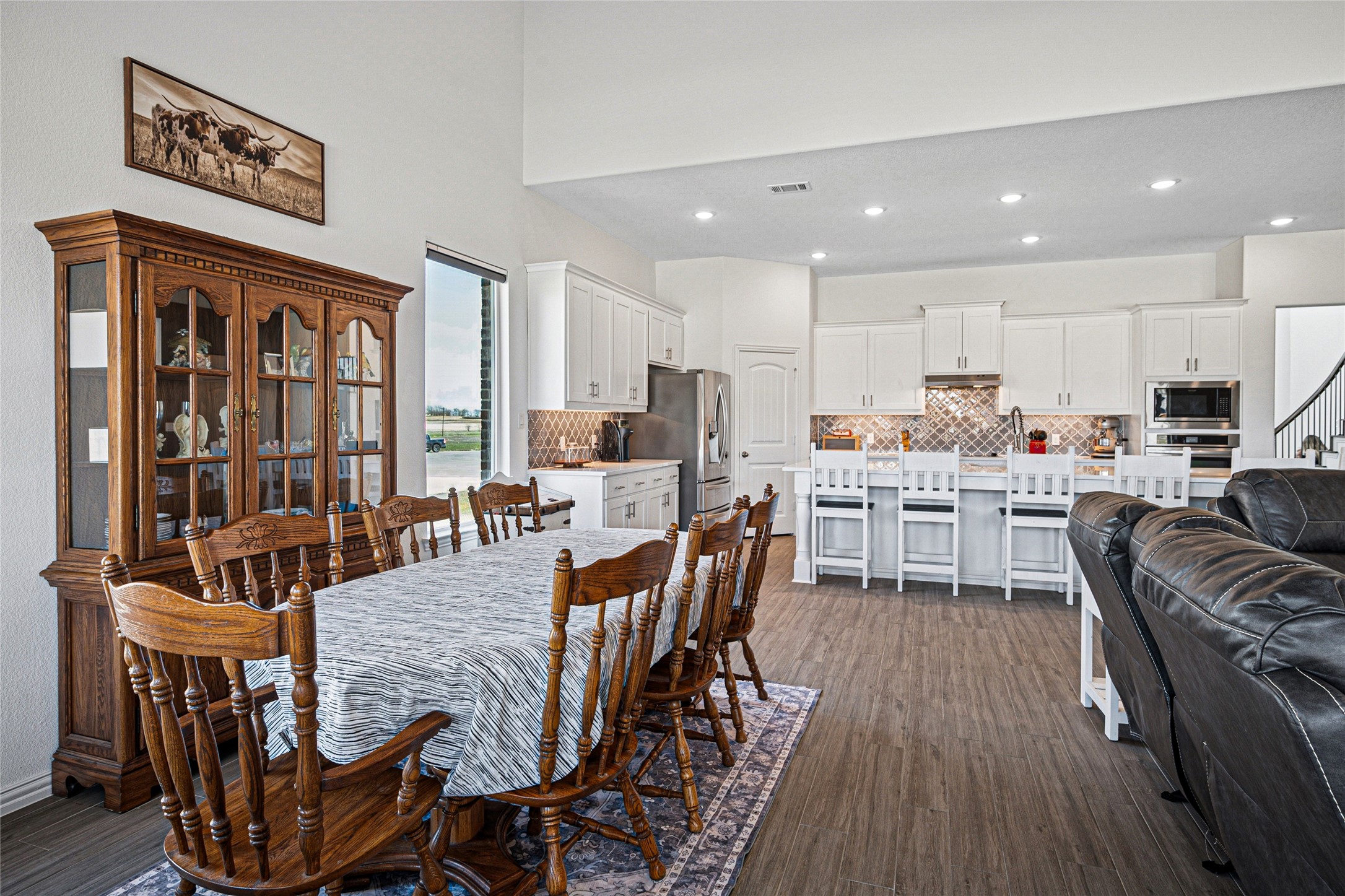 Rhome, Texas, 76078, United States, 4 Bedrooms Bedrooms, ,4 BathroomsBathrooms,Residential,For Sale,1746060