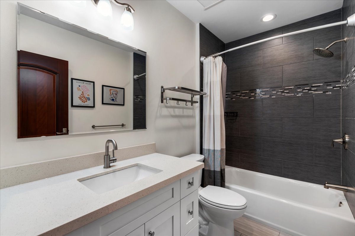 Kihei, Hawaii, 96753, United States, 2 Bedrooms Bedrooms, ,2 BathroomsBathrooms,Residential,For Sale,1977568