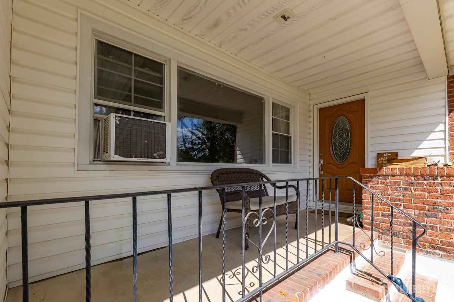 Bound Brook, New Jersey, 08805, United States, 3 Bedrooms Bedrooms, ,3 BathroomsBathrooms,Residential,For Sale,1982142