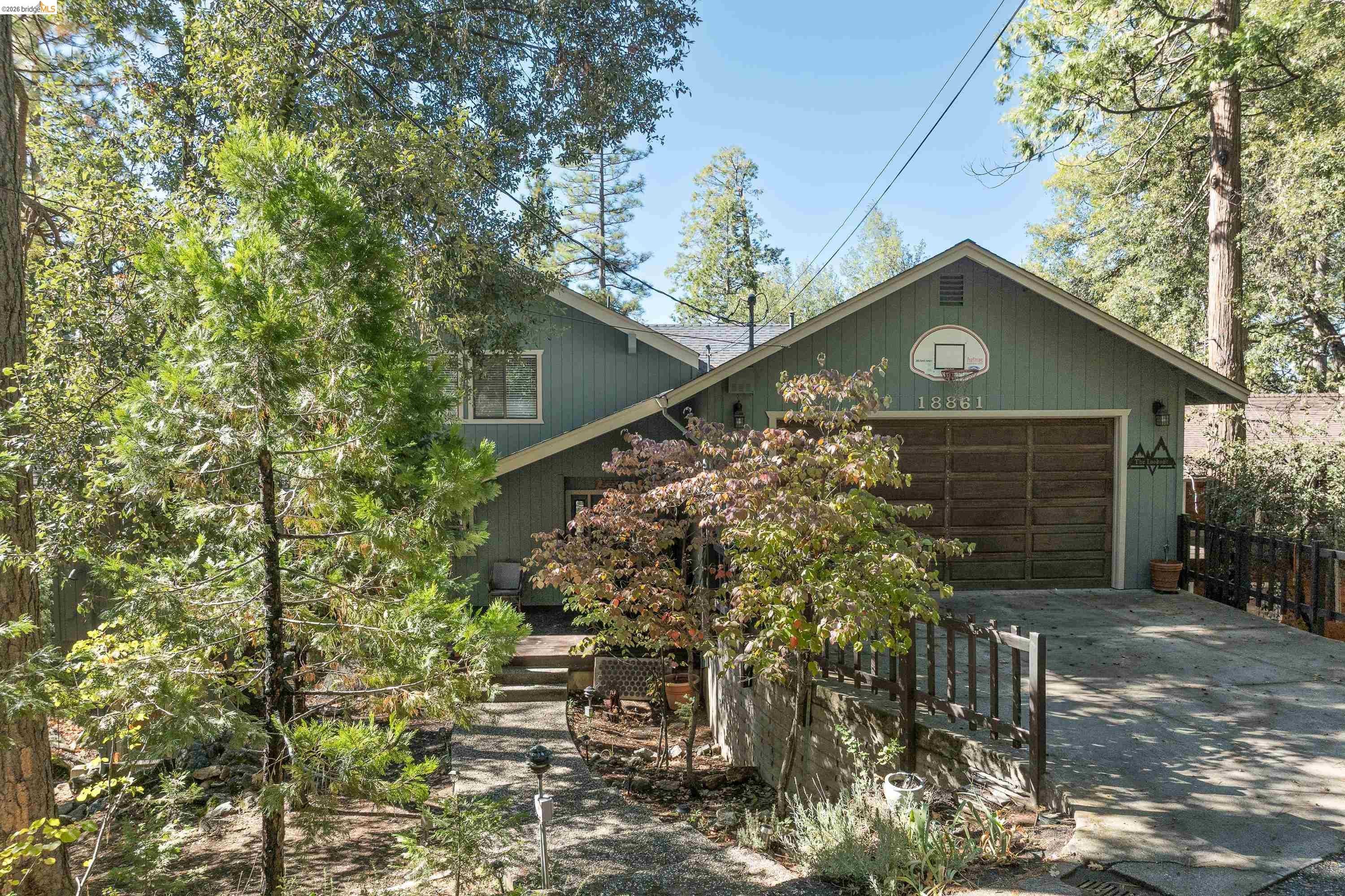 Twain Harte, California, 95383, United States, 4 Bedrooms Bedrooms, ,4 BathroomsBathrooms,Residential,For Sale,2033169