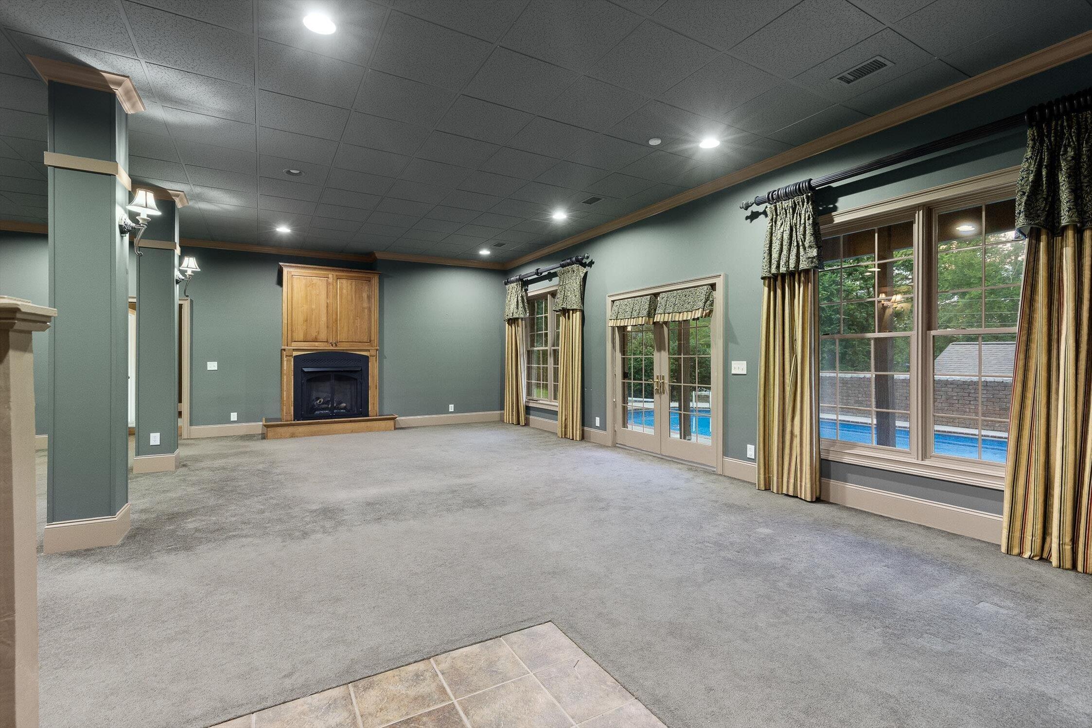 Cohutta, Georgia, 30710, United States, 5 Bedrooms Bedrooms, ,6 BathroomsBathrooms,Residential,For Sale,1917552
