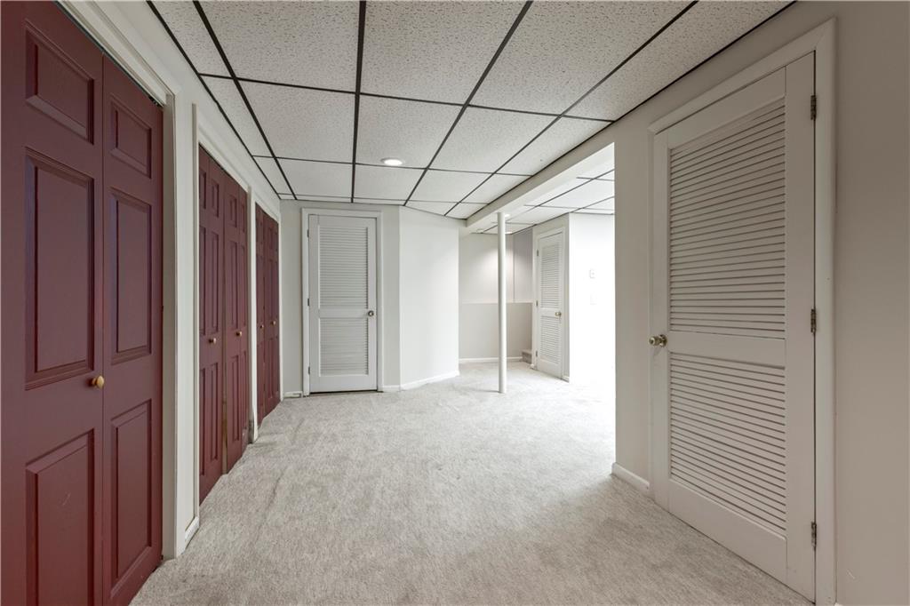 North Smithfield, Rhode Island, 02896, United States, 3 Bedrooms Bedrooms, ,3 BathroomsBathrooms,Residential,For Sale,1870589