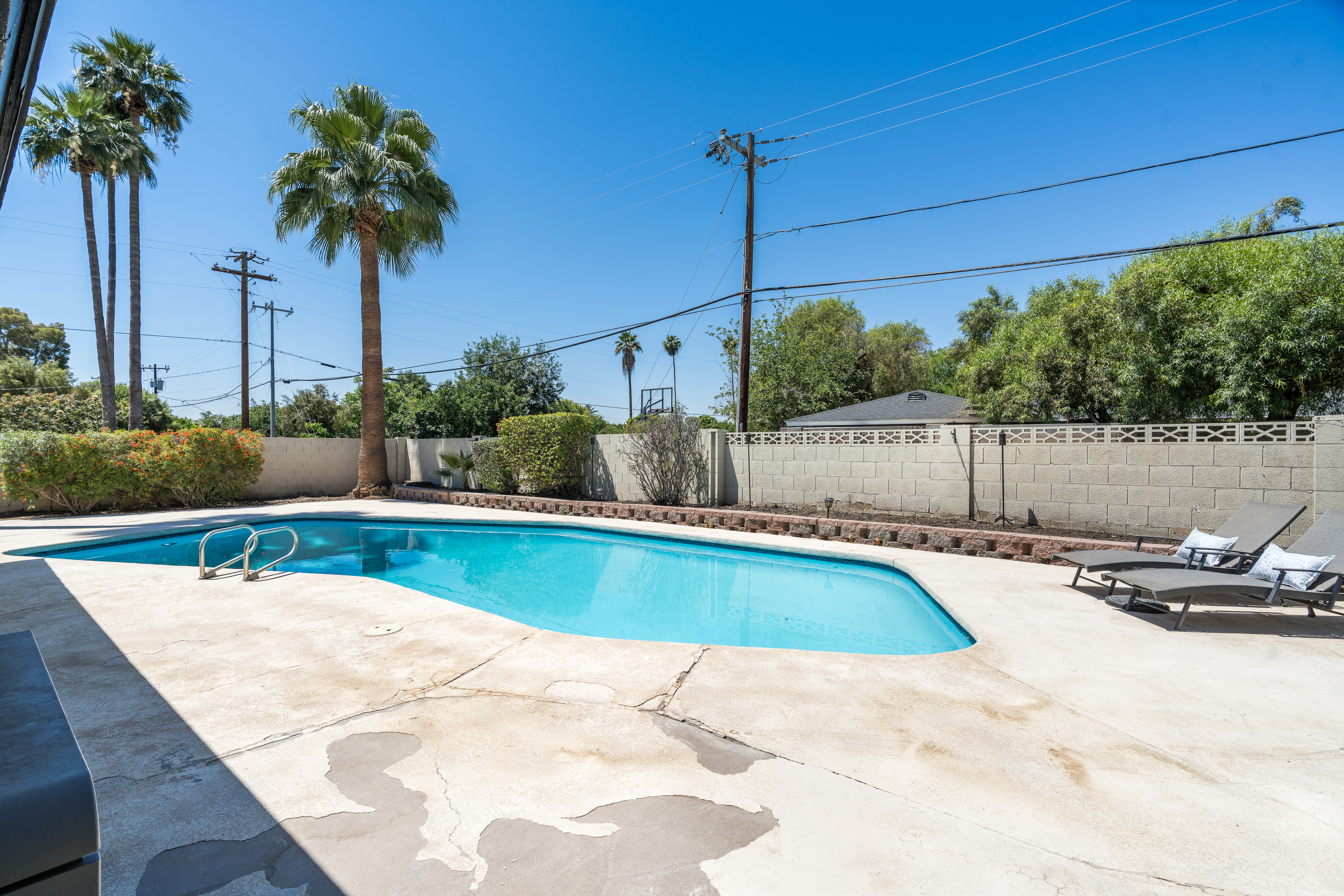  7540 N 7th Avenue  Phoenix, AZ - 物件實景