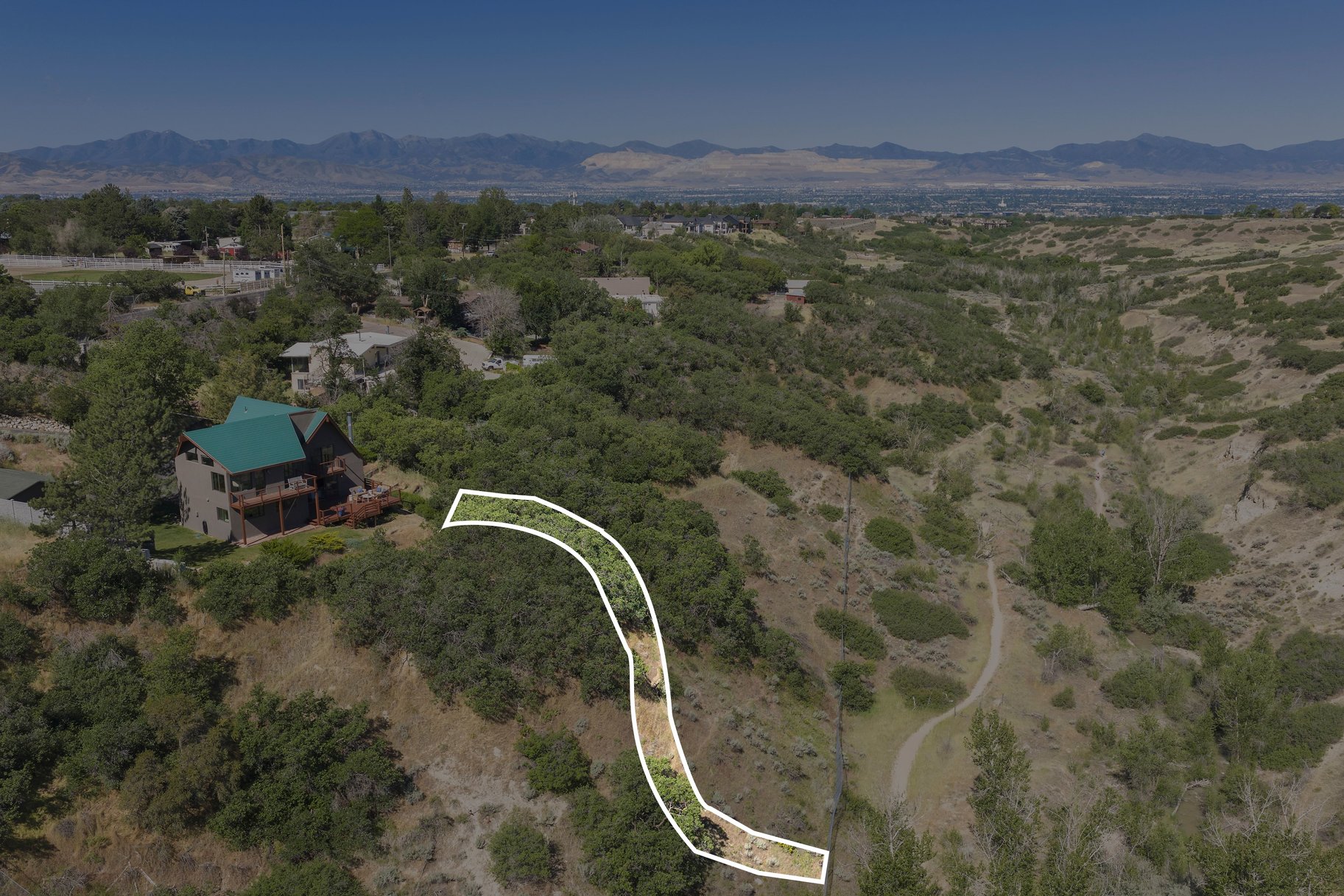  Horse Property Backing Up to Dimple Dell Park - 物件實景