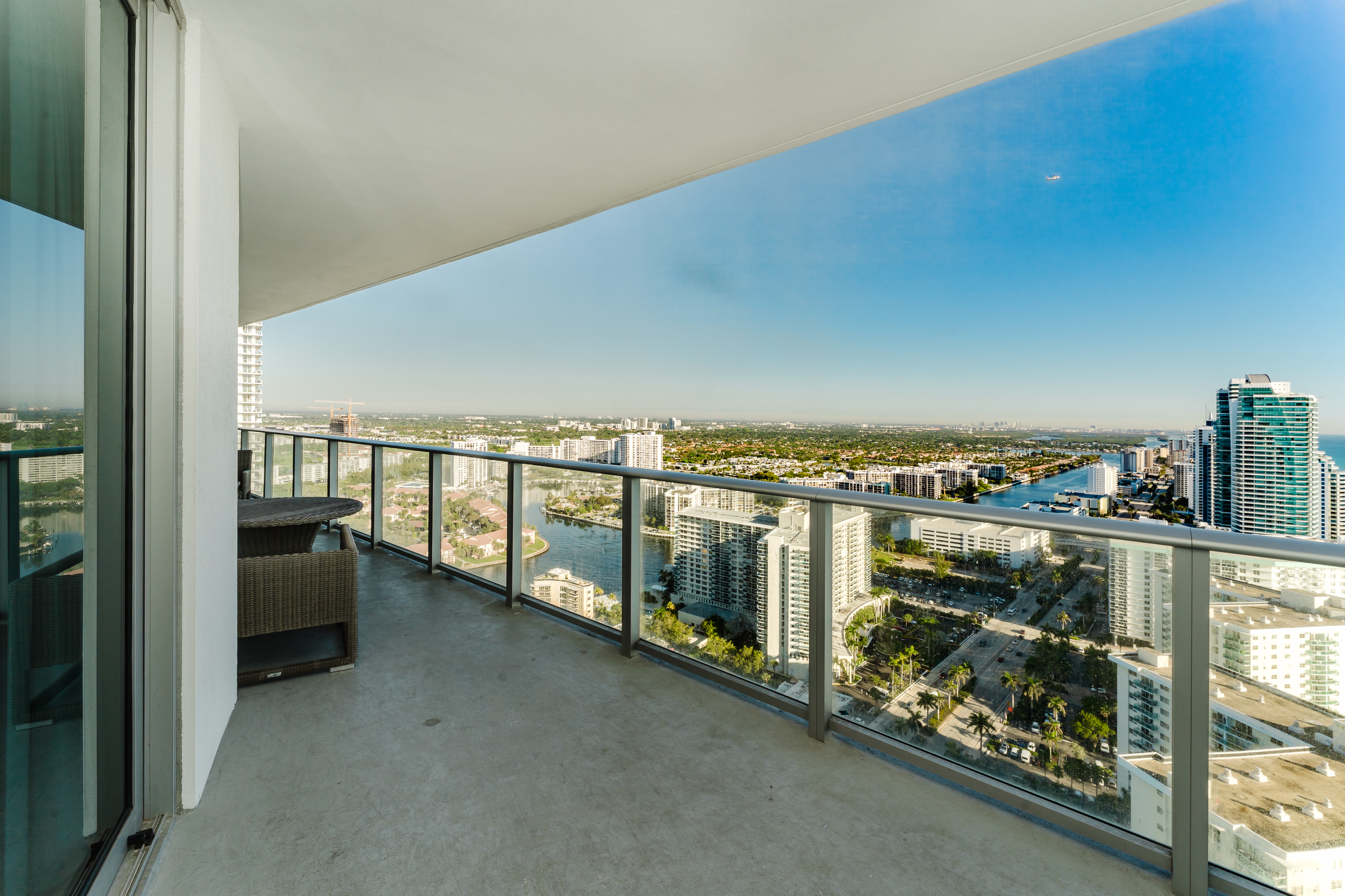  4111 S Ocean Dr, Hollywood, FL, 33019 - 物件實景