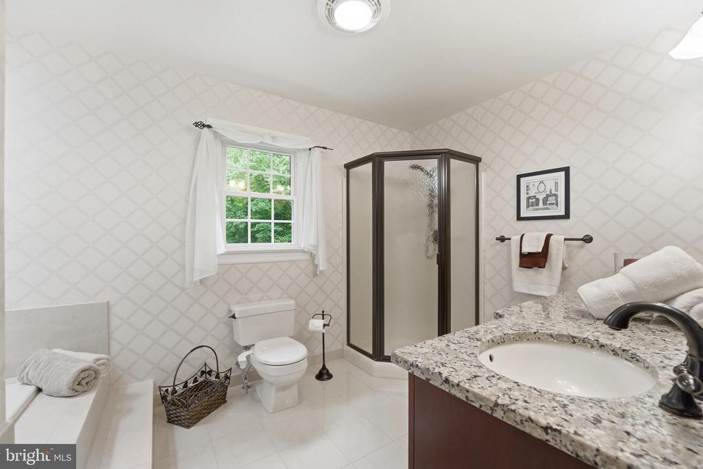 Warrenton, Virginia, 20187, United States, 4 Bedrooms Bedrooms, ,3 BathroomsBathrooms,Residential,For Sale,2048505