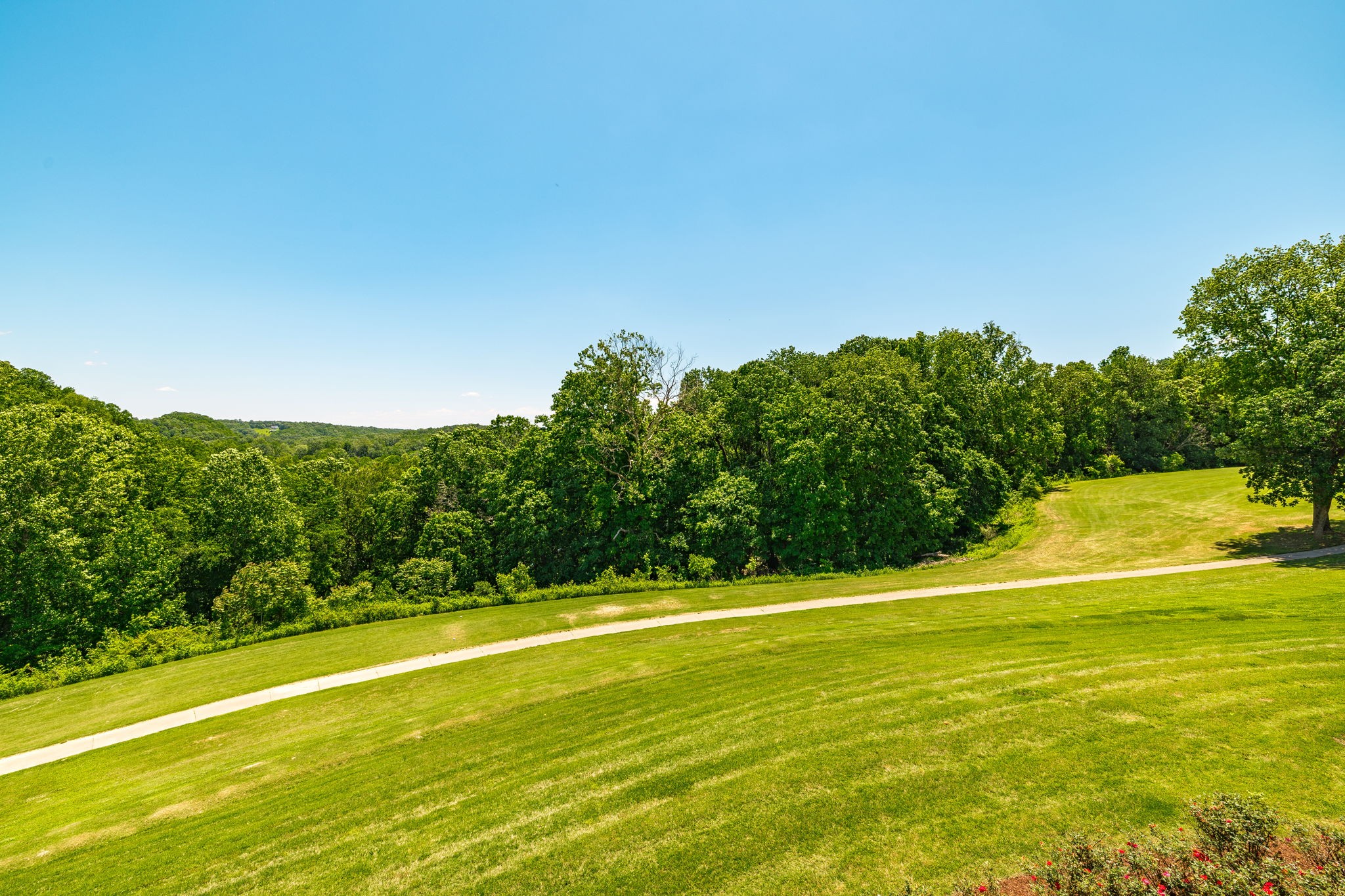 Greenbrier, Tennessee, 37073, United States, 5 Bedrooms Bedrooms, ,6 BathroomsBathrooms,Residential,For Sale,1827902