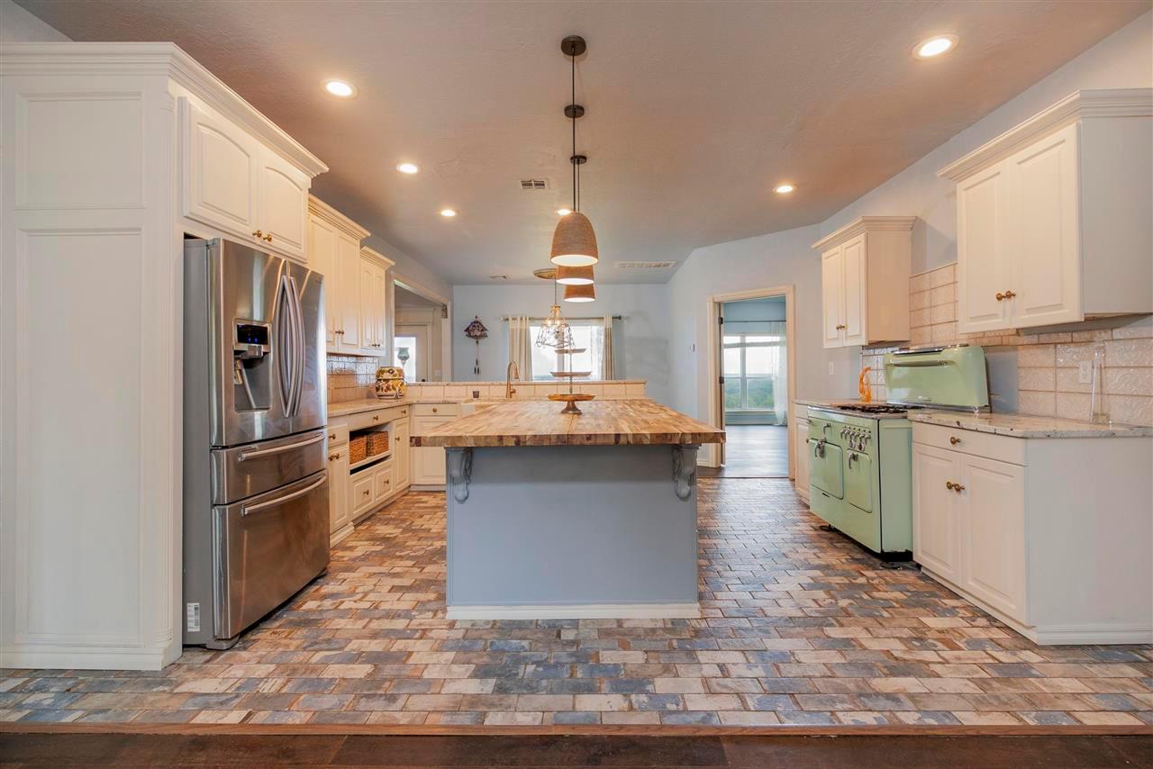 Fletcher, Oklahoma, 73541, United States, 4 Bedrooms Bedrooms, ,Residential,For Sale,1914142