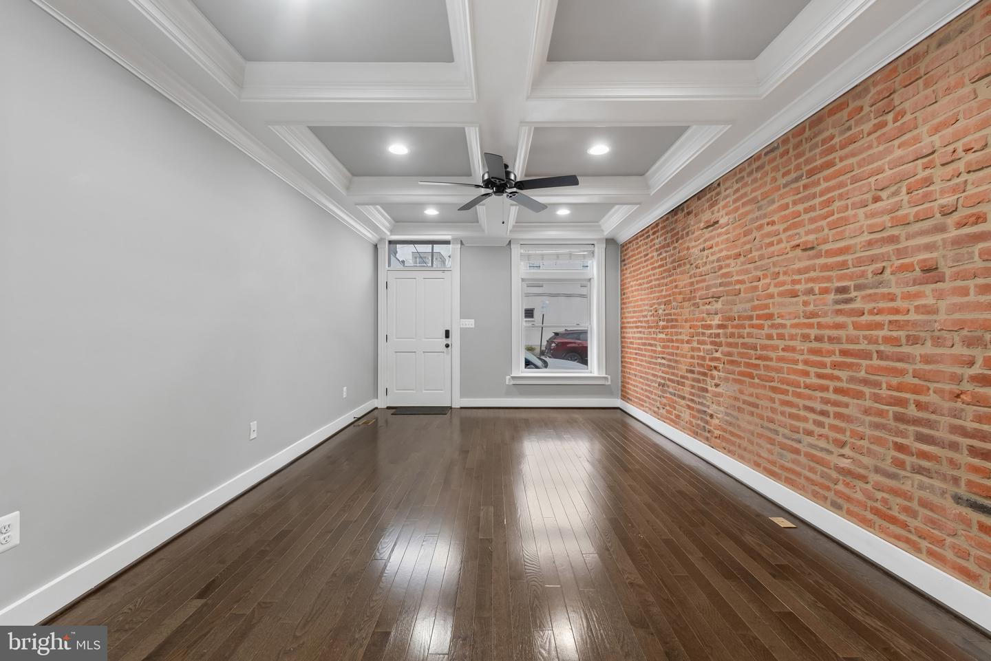 Baltimore, Maryland, 21224, United States, 5 Bedrooms Bedrooms, ,3 BathroomsBathrooms,Residential,For Sale,1999836