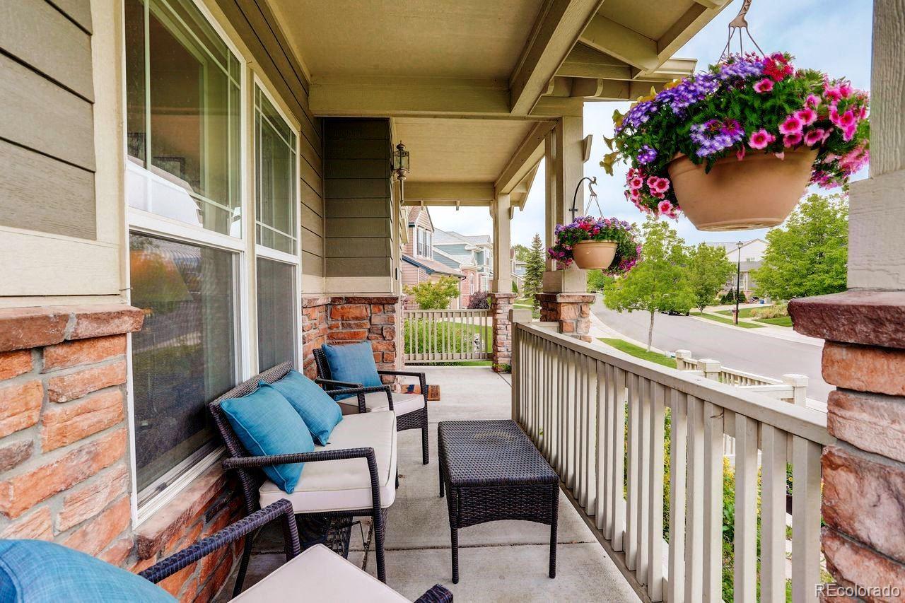 Arvada, Colorado, 80005, United States, 4 Bedrooms Bedrooms, ,2 BathroomsBathrooms,Residential,For Sale,1906341