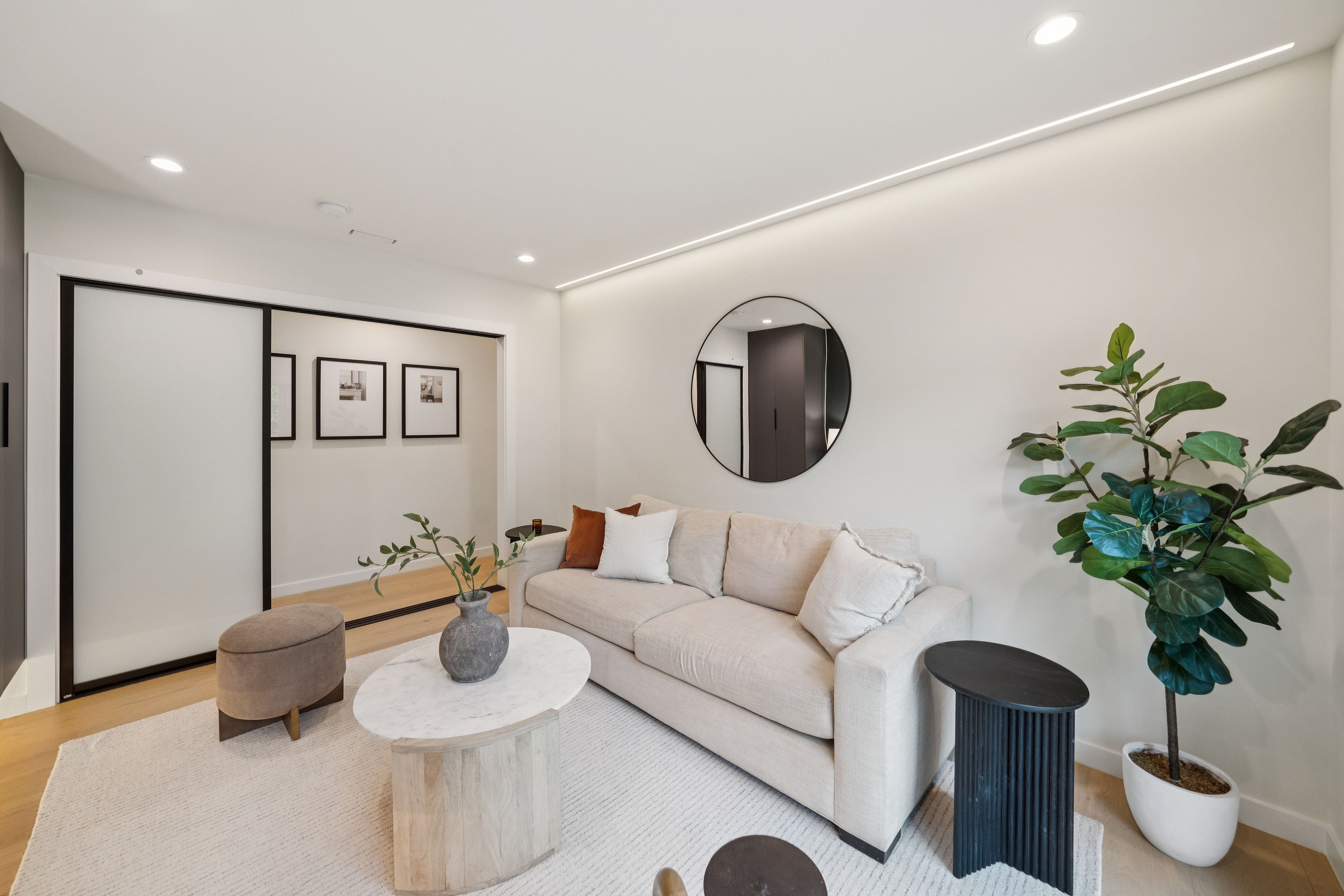  Contemporary San Mateo Single Story Remodeled in 2023 - 物件實景