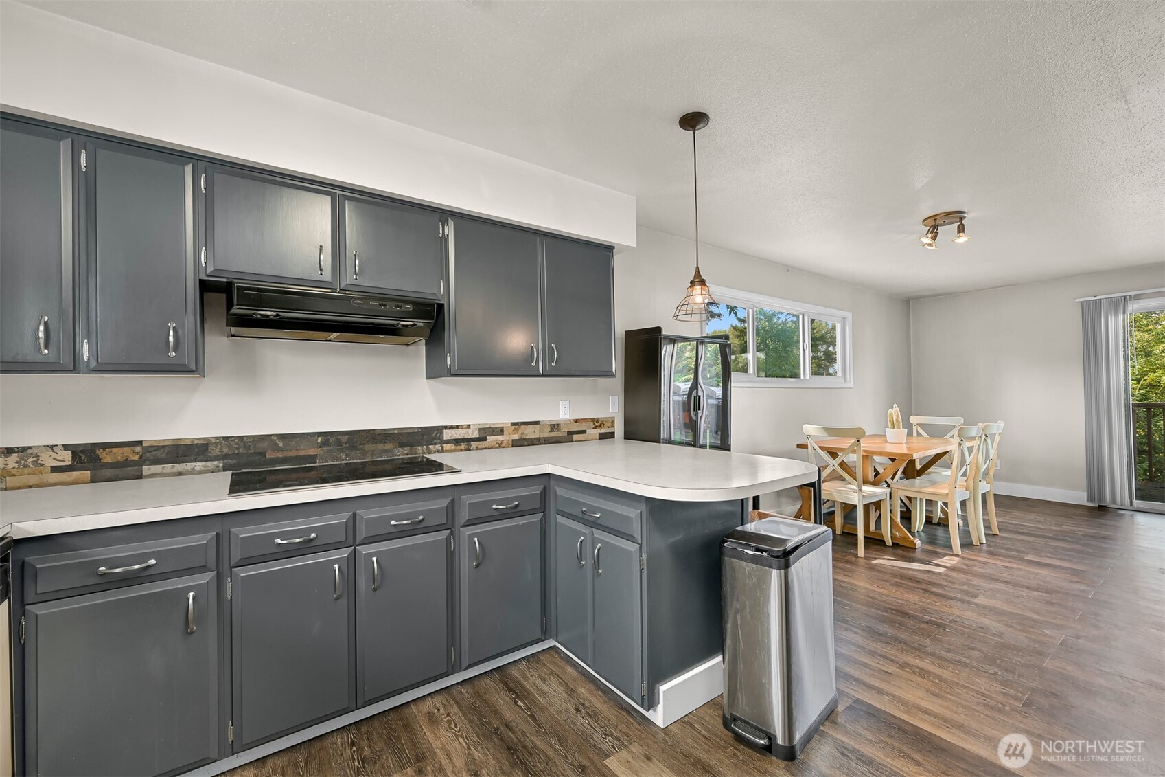Bellingham, Washington, 98226, United States, ,Residential,For Sale,1906192