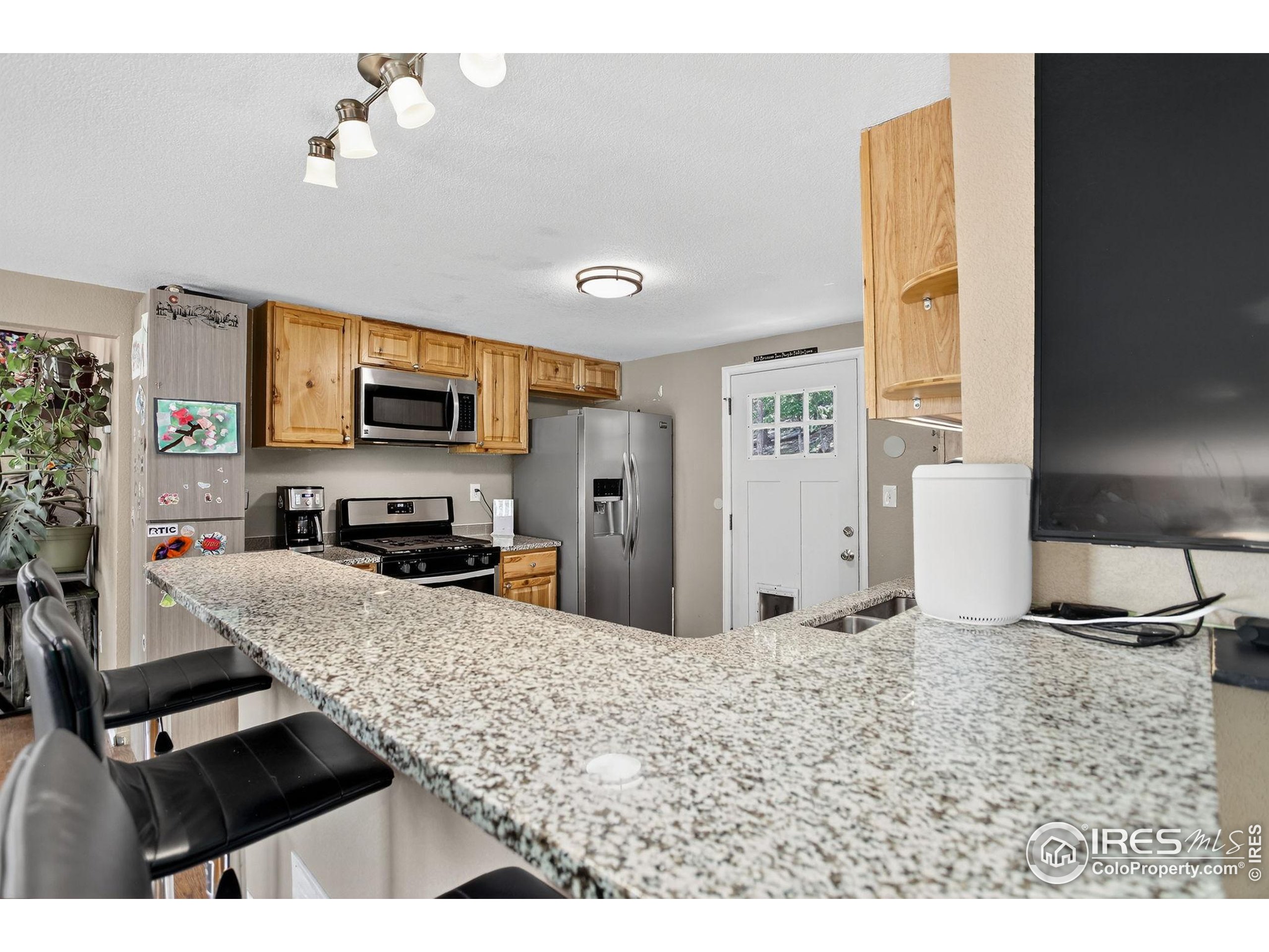 Conifer, Colorado, 80433, United States, 3 Bedrooms Bedrooms, ,2 BathroomsBathrooms,Residential,For Sale,1991521