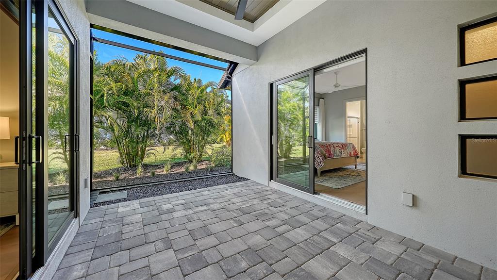 Sarasota, Florida, 34241, United States, 3 Bedrooms Bedrooms, ,3 BathroomsBathrooms,Residential,For Sale,1997346