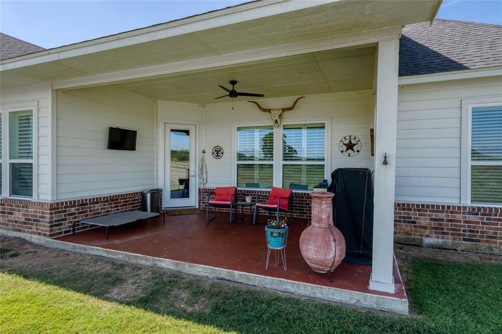 Weatherford, Texas, 76085, United States, 4 Bedrooms Bedrooms, ,2 BathroomsBathrooms,Residential,For Sale,1978041
