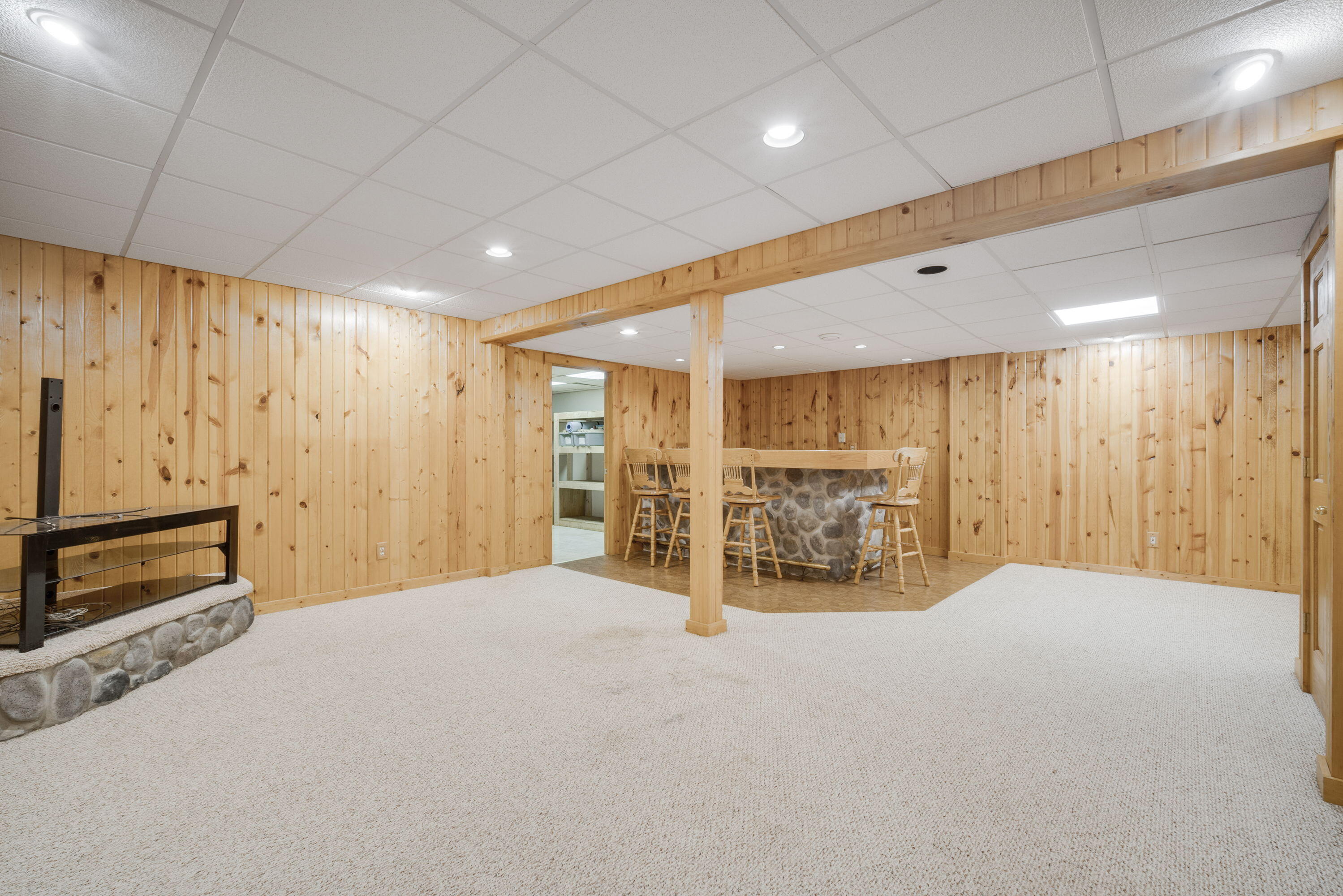 Saukville, Wisconsin, 53080, United States, 3 Bedrooms Bedrooms, ,4 BathroomsBathrooms,Residential,For Sale,2012591