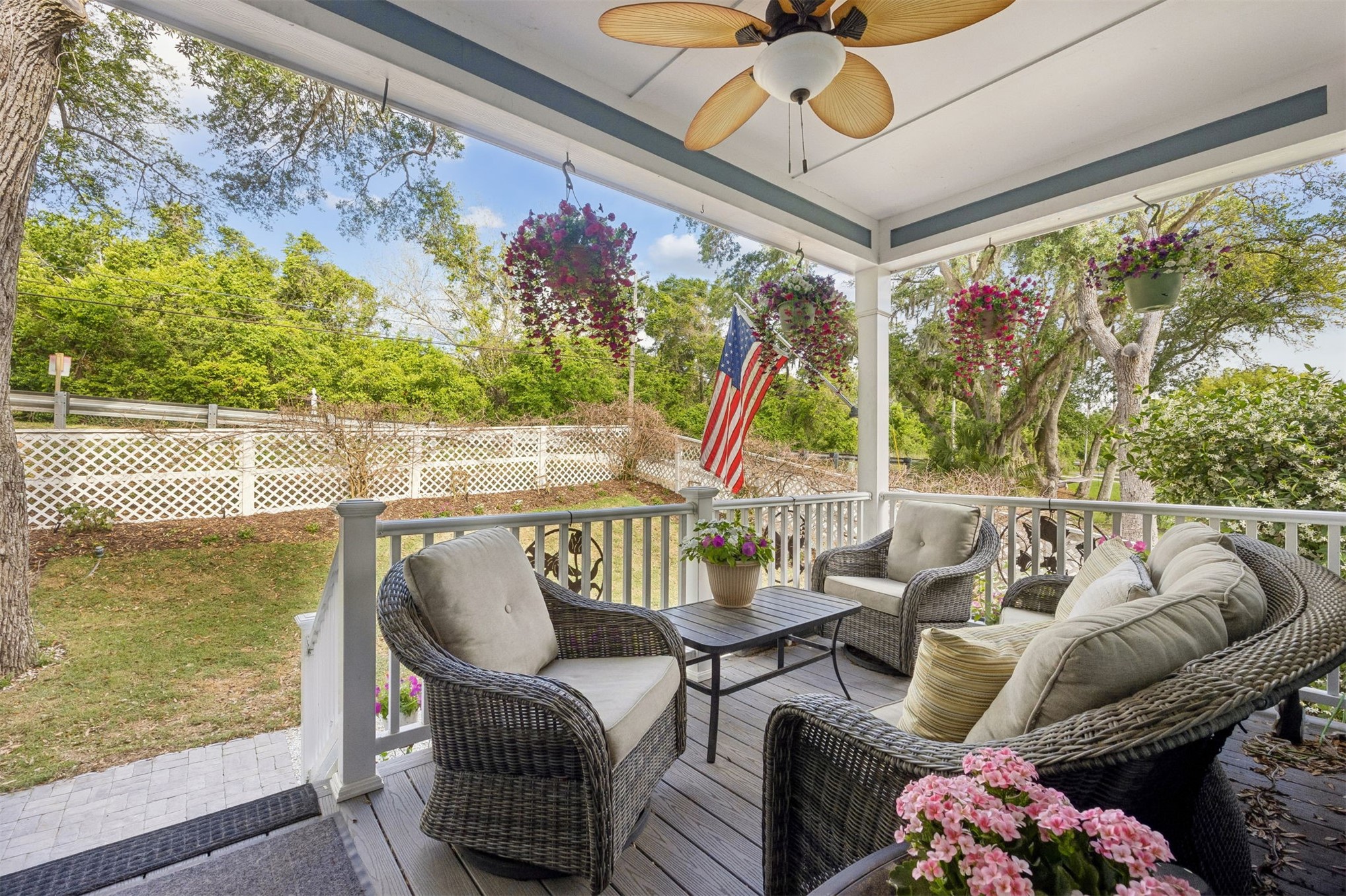 Fernandina Beach, Florida, 32034, United States, 3 Bedrooms Bedrooms, ,2 BathroomsBathrooms,Residential,For Sale,2040424