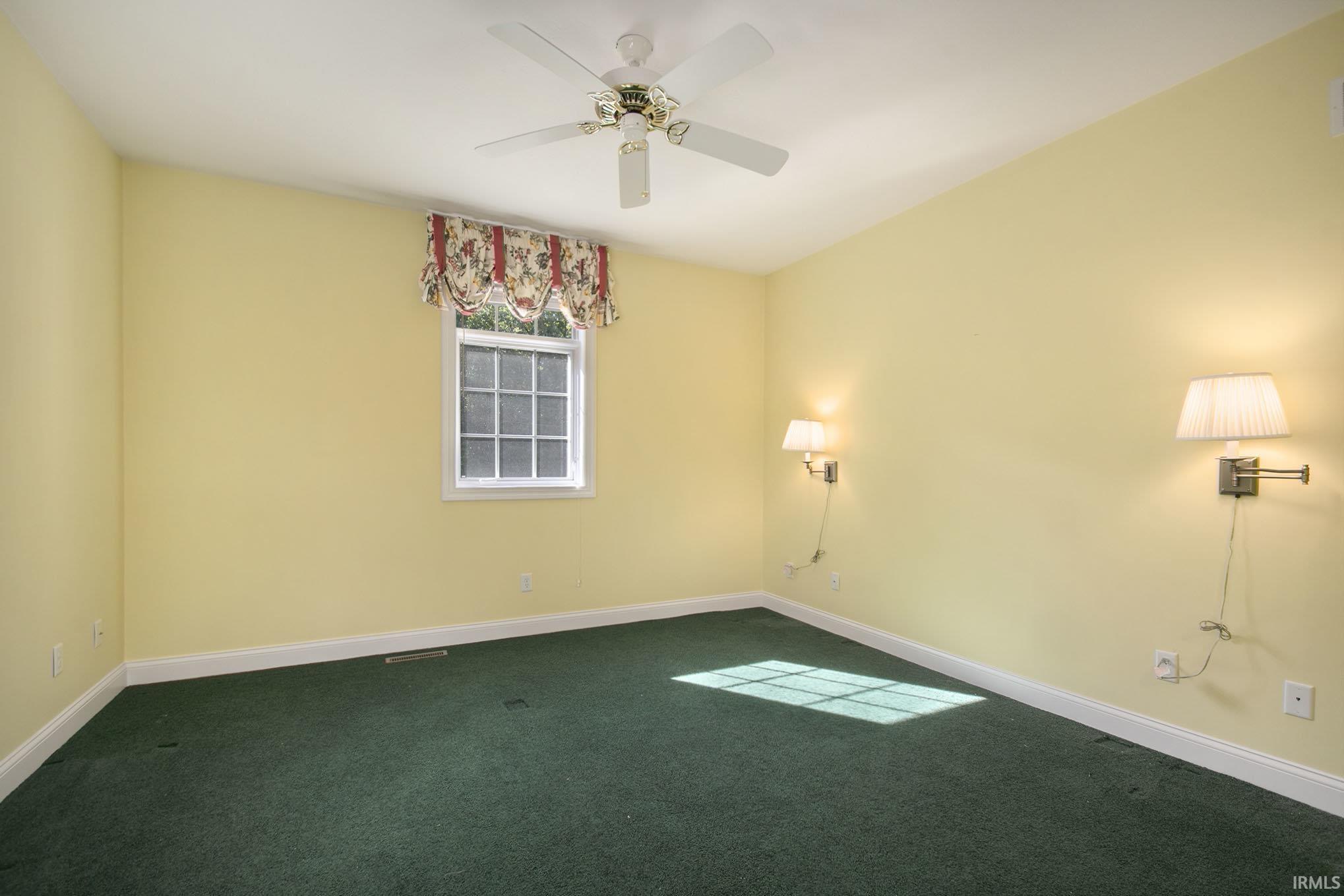 Middlebury, Indiana, 46540, United States, 4 Bedrooms Bedrooms, ,5 BathroomsBathrooms,Residential,For Sale,1943878