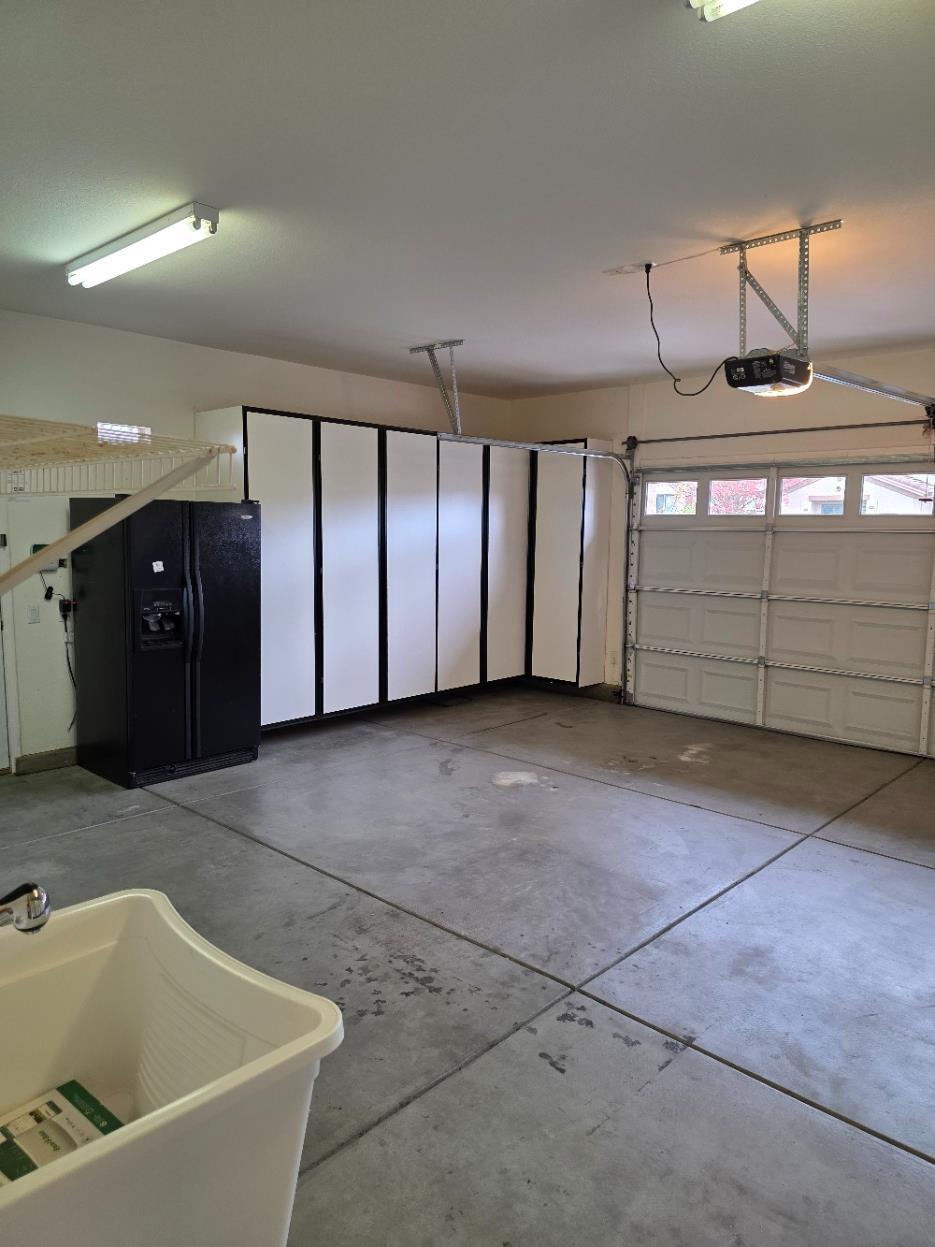 Lincoln, California, 95648, United States, 2 Bedrooms Bedrooms, ,3 BathroomsBathrooms,Residential,For Sale,1996644