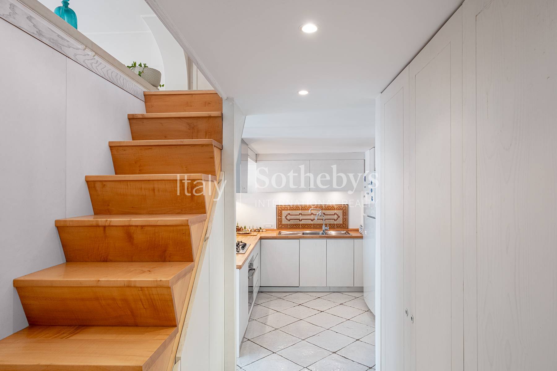  Detached apartment in historic villa with terrace and garden - 物件實景