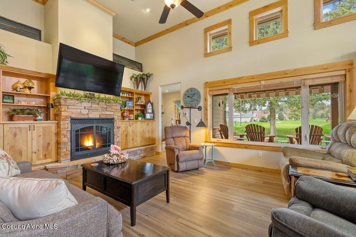 Blanchard, Idaho, 83804, United States, 2 Bedrooms Bedrooms, ,4 BathroomsBathrooms,Residential,For Sale,2040699