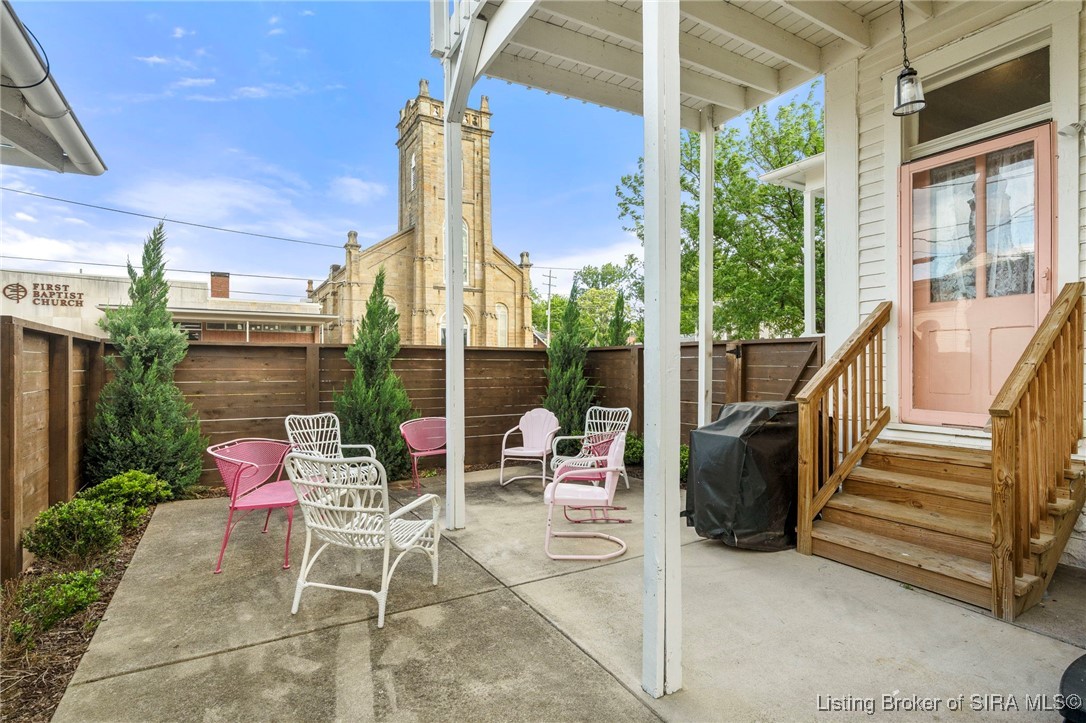 New Albany, Indiana, 47150, United States, 5 Bedrooms Bedrooms, ,3 BathroomsBathrooms,Residential,For Sale,1839066