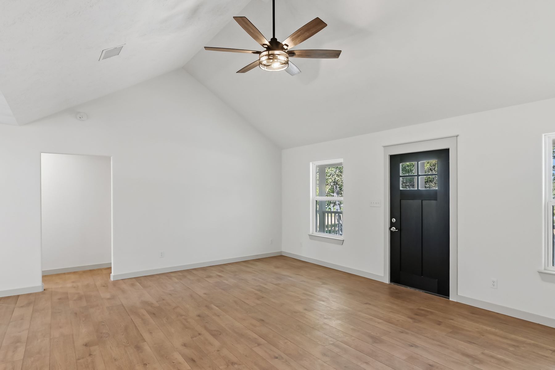  502 Packers Circle, Somerville, TX, 77879 - 物件實景