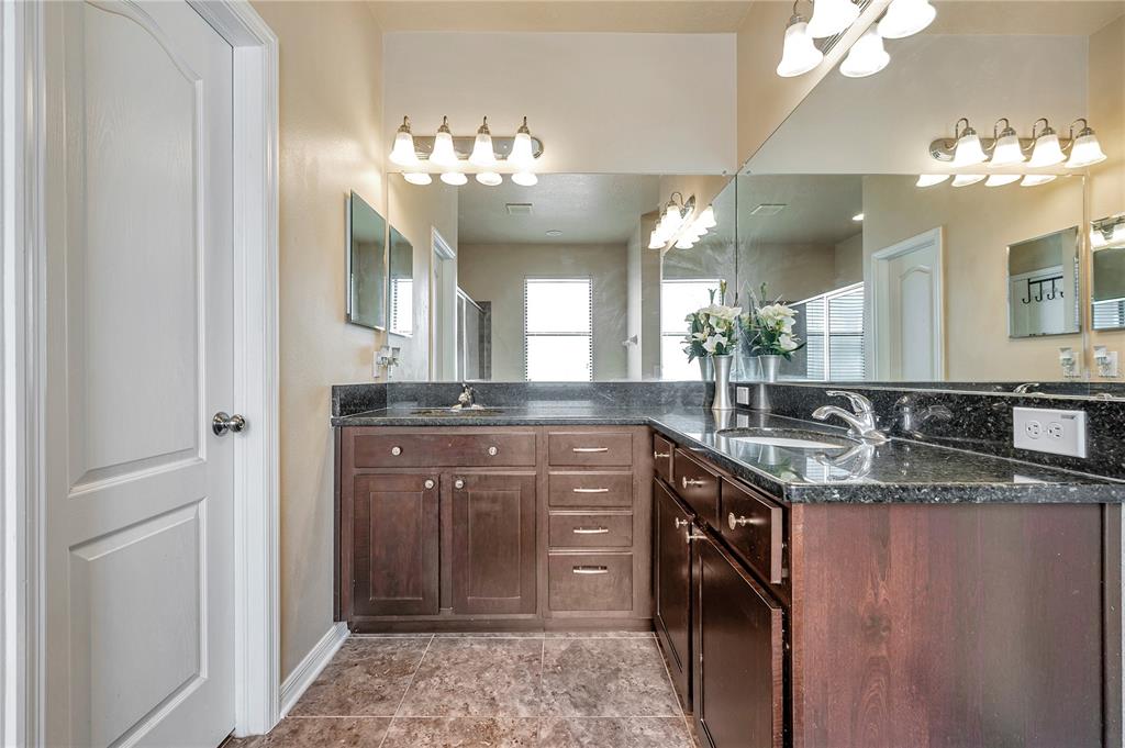 Wesley Chapel, Florida, 33545, United States, 5 Bedrooms Bedrooms, ,3 BathroomsBathrooms,Residential,For Sale,1941692