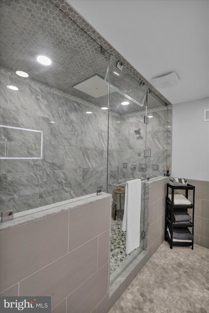 Gilbertsville, Pennsylvania, 19525, United States, 3 Bedrooms Bedrooms, ,3 BathroomsBathrooms,Residential,For Sale,2002052