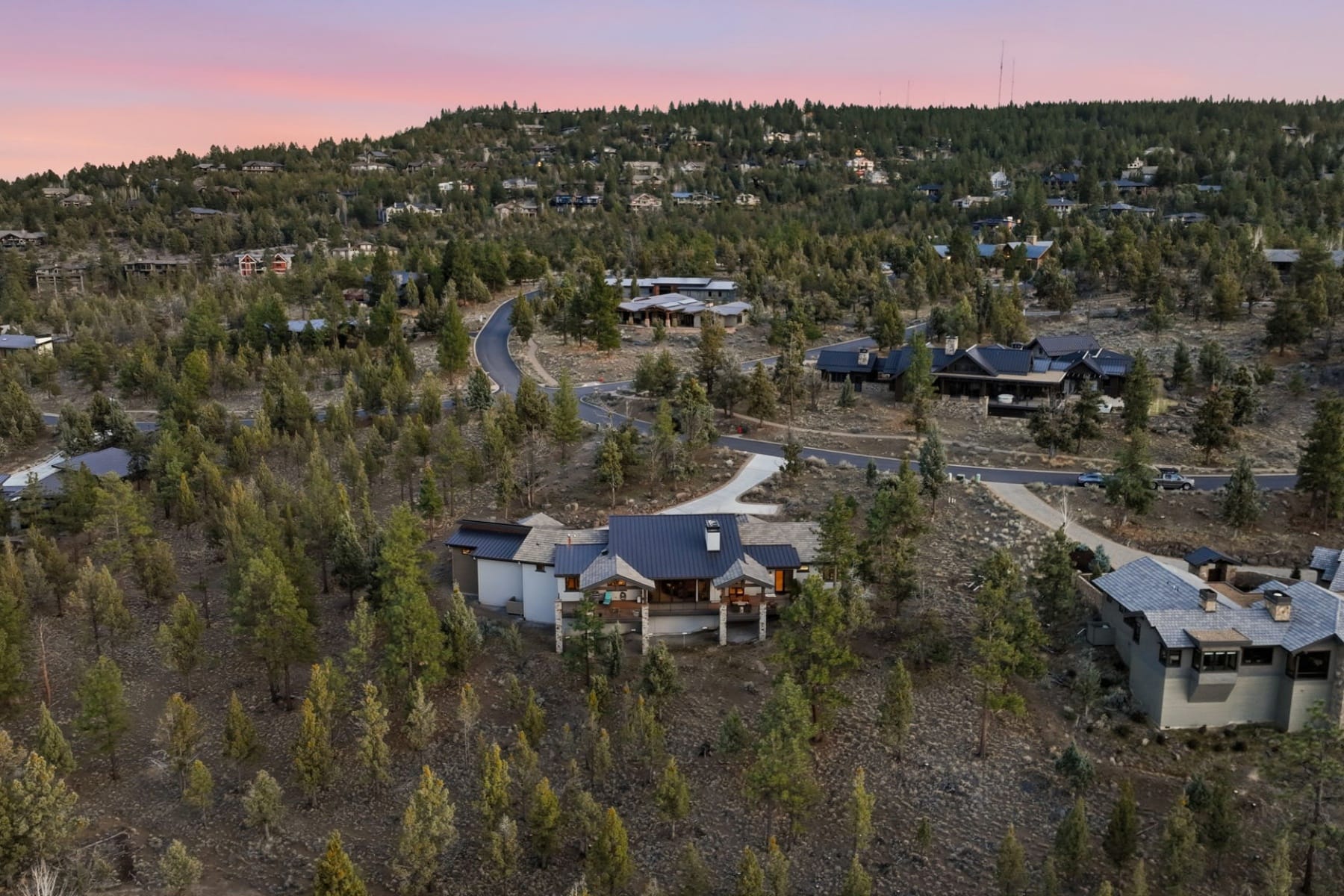  3487 NW Greenleaf Way Bend, OR 97703 - 物件實景